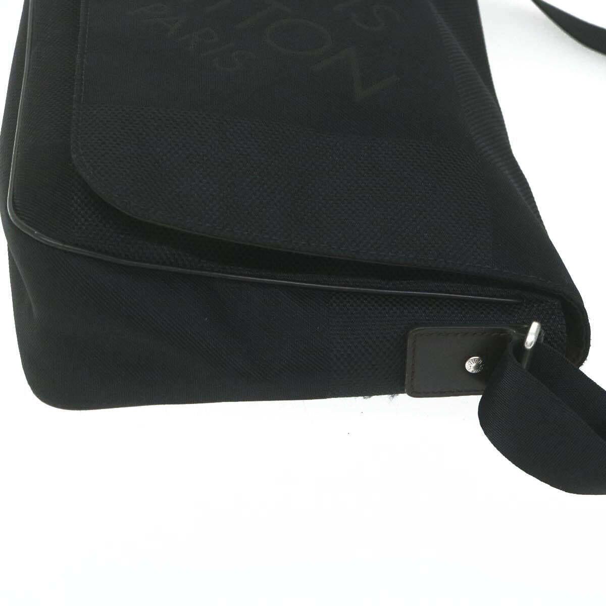 Louis Vuitton LOUIS VUITTON Damier Geant Petit Messenger Bag Black VI5008 Size ONE SIZE - 3 Thumbnail