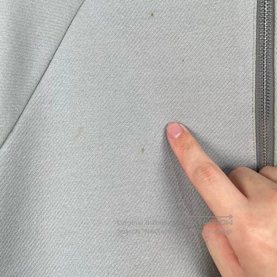 Louis Vuitton louis vuitton gray half. Size US M / EU 48-50 / 2 - 5 Thumbnail