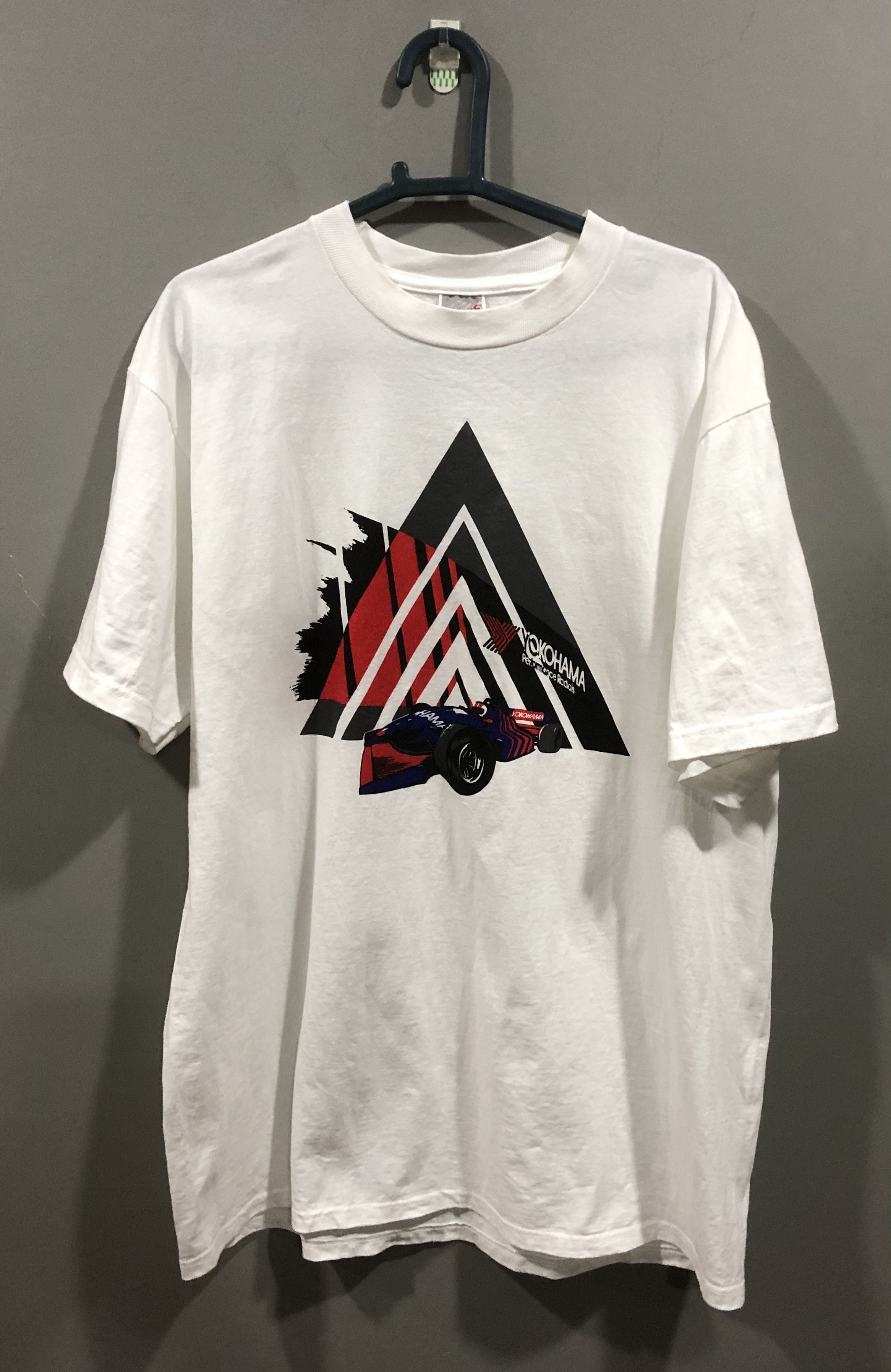Vintage 90s Grand Prix Formula 1 Yokohama Racing Tshirt