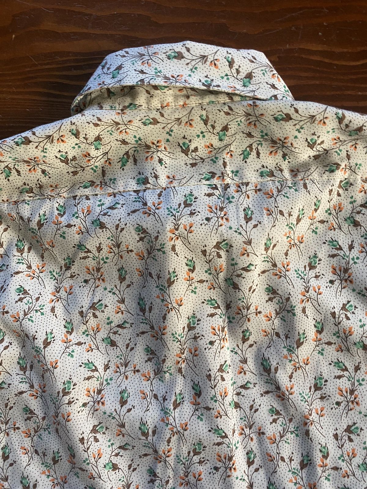 Retrofit Vintage 60’s/70’s Flower Pattern Pointy Collar Button Up Size US L / EU 52-54 / 3 - 19 Thumbnail