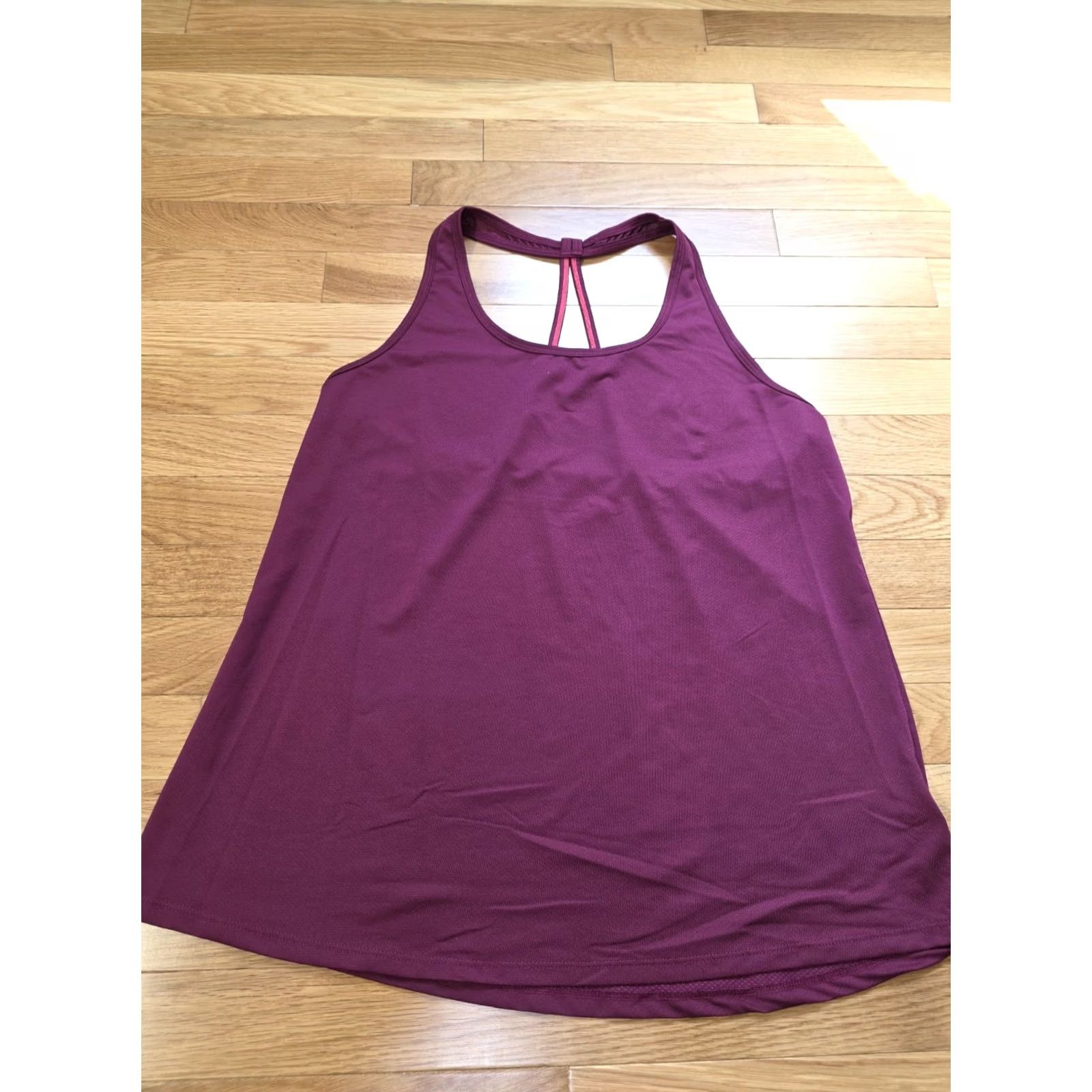 Old Navy Old Navy Active Red Tanktop Womens Athletic Shirt Tank Top Size Small Size S / US 4 / IT 40 - 3 Thumbnail