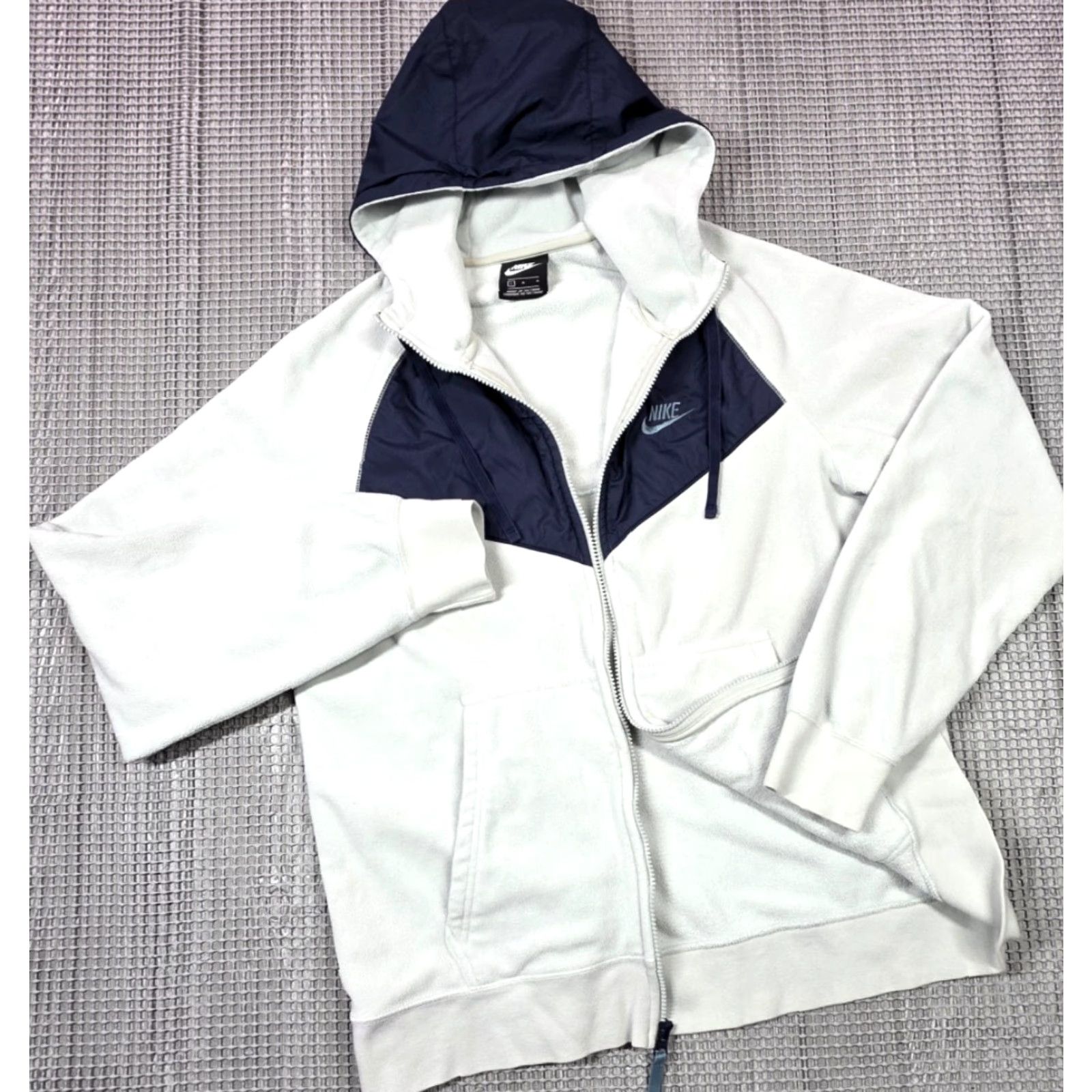 Nike **Nike Mens Blue Windrunner Hoodie Full Zip Polar Fleece Jacket L** User: **Nike Mens Blue Windrunner Full Zip Hoodie Polar Fleece Jacket L** Size US L / EU 52-54 / 3 - 4 Thumbnail
