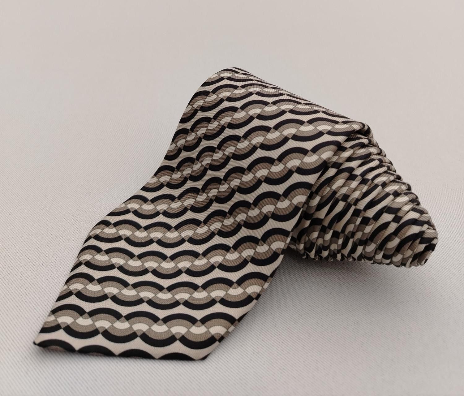 Hermes Hermes Paris 5374 OA Silk Necktie Geometric Pattern Men Tie Size ONE SIZE - 1 Thumbnail