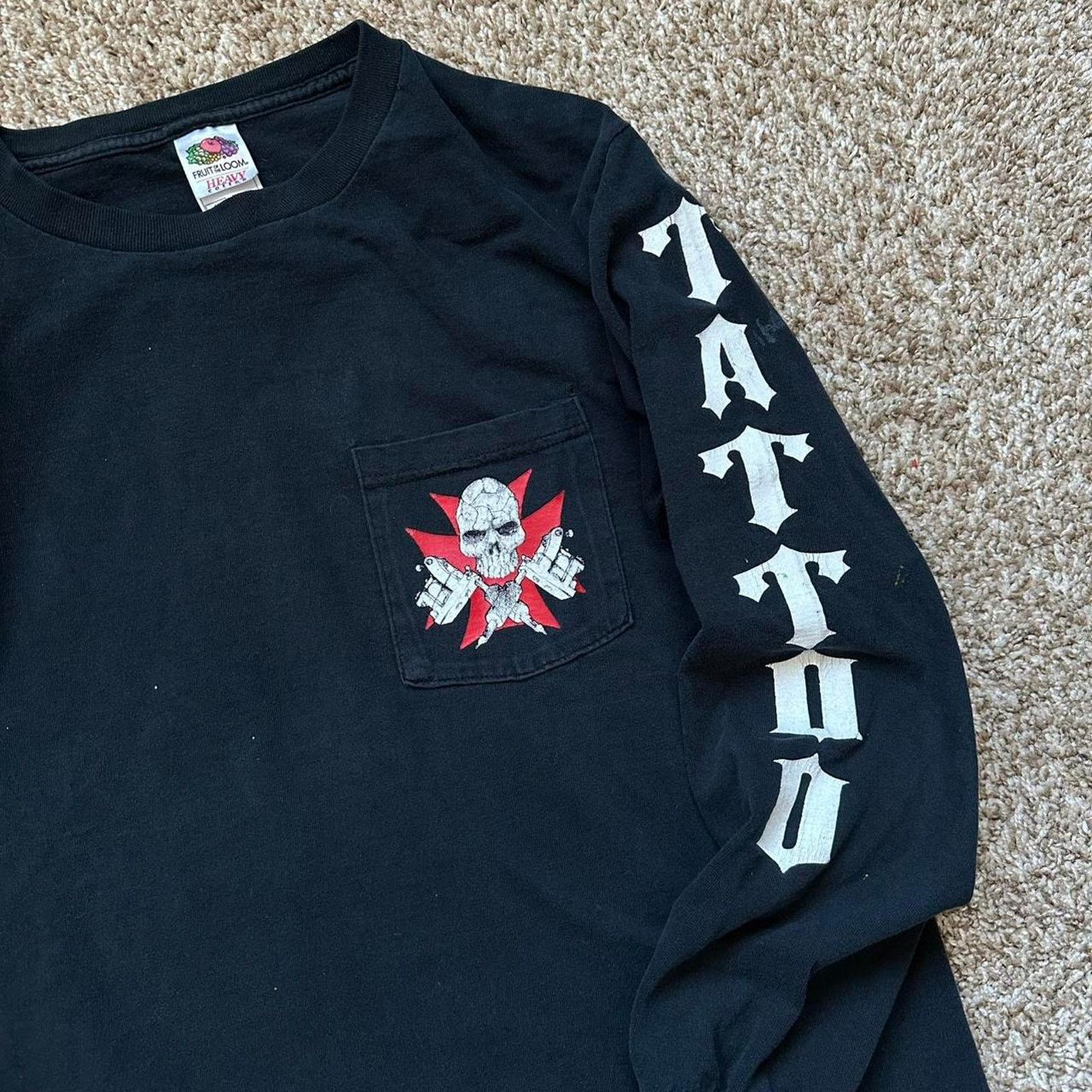 Vintage Vintage 90s Tattoo Shop Parlor Tribal Skull Cross Black Tee Size US M / EU 48-50 / 2 - 5 Thumbnail