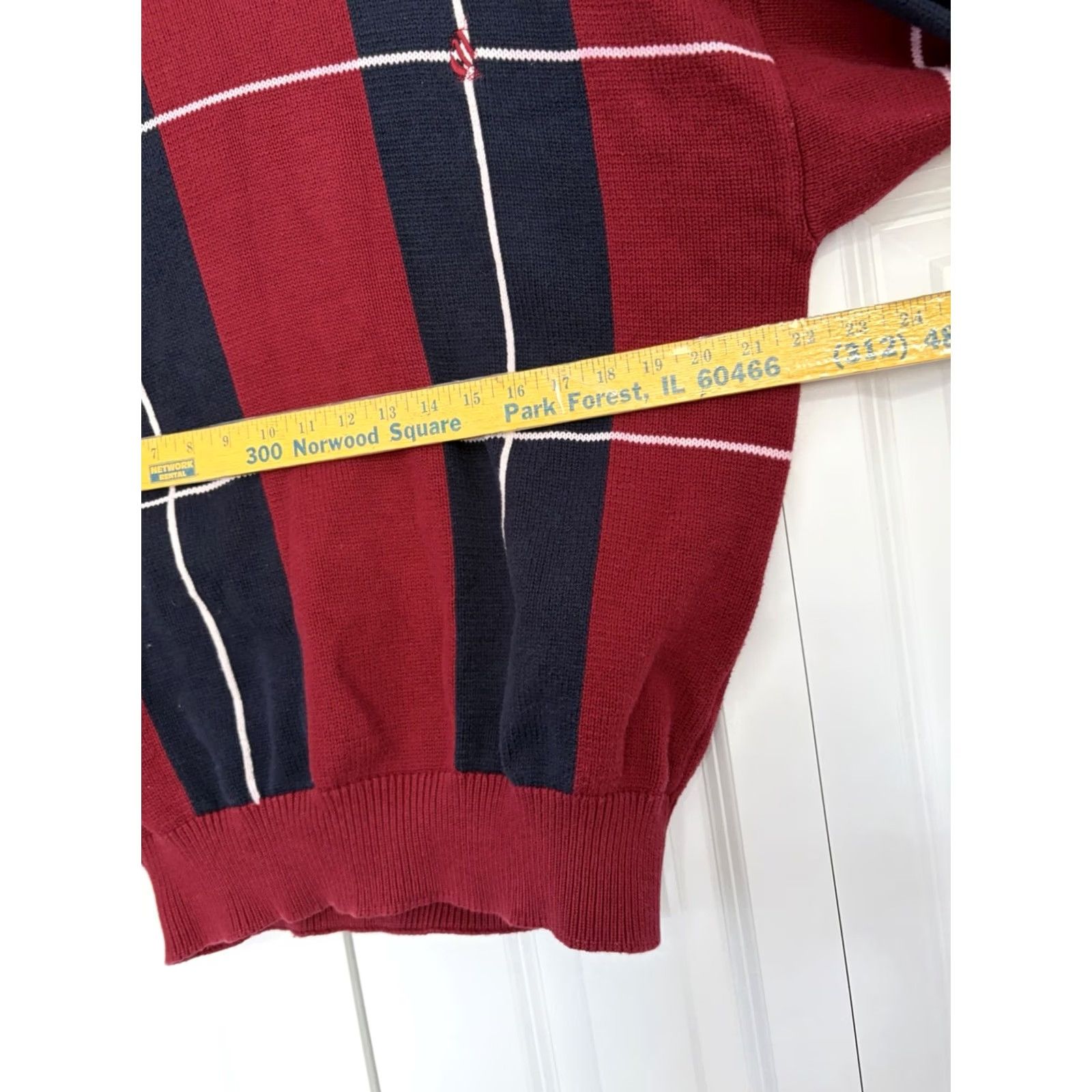 Nautica VINTAGE Nautica Sweater Mens Red Plaid Knit Crew Neck Long Sleeve Pullover 90s Medium Regular Man Mens Size US M / EU 48-50 / 2 - 3 Thumbnail