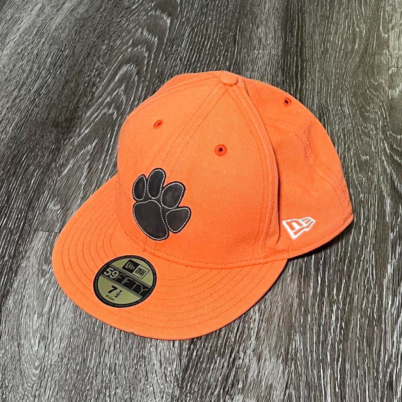 New Era × Supreme [Avg. Resell: $120] Supreme "Tiger Paw" New Era Cap 7 1/2 Size 38 - 1 Thumbnail