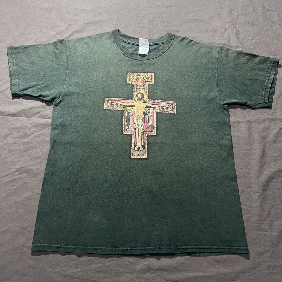 Vintage Vintage Y2K San Damiano Cross Jesus God Bible Holy Tee Faded Size US L / EU 52-54 / 3 - 4 Thumbnail