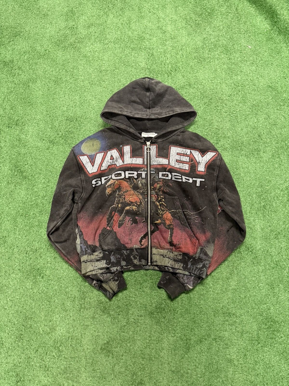 Rare vale knight in shining armour zip up hoodie