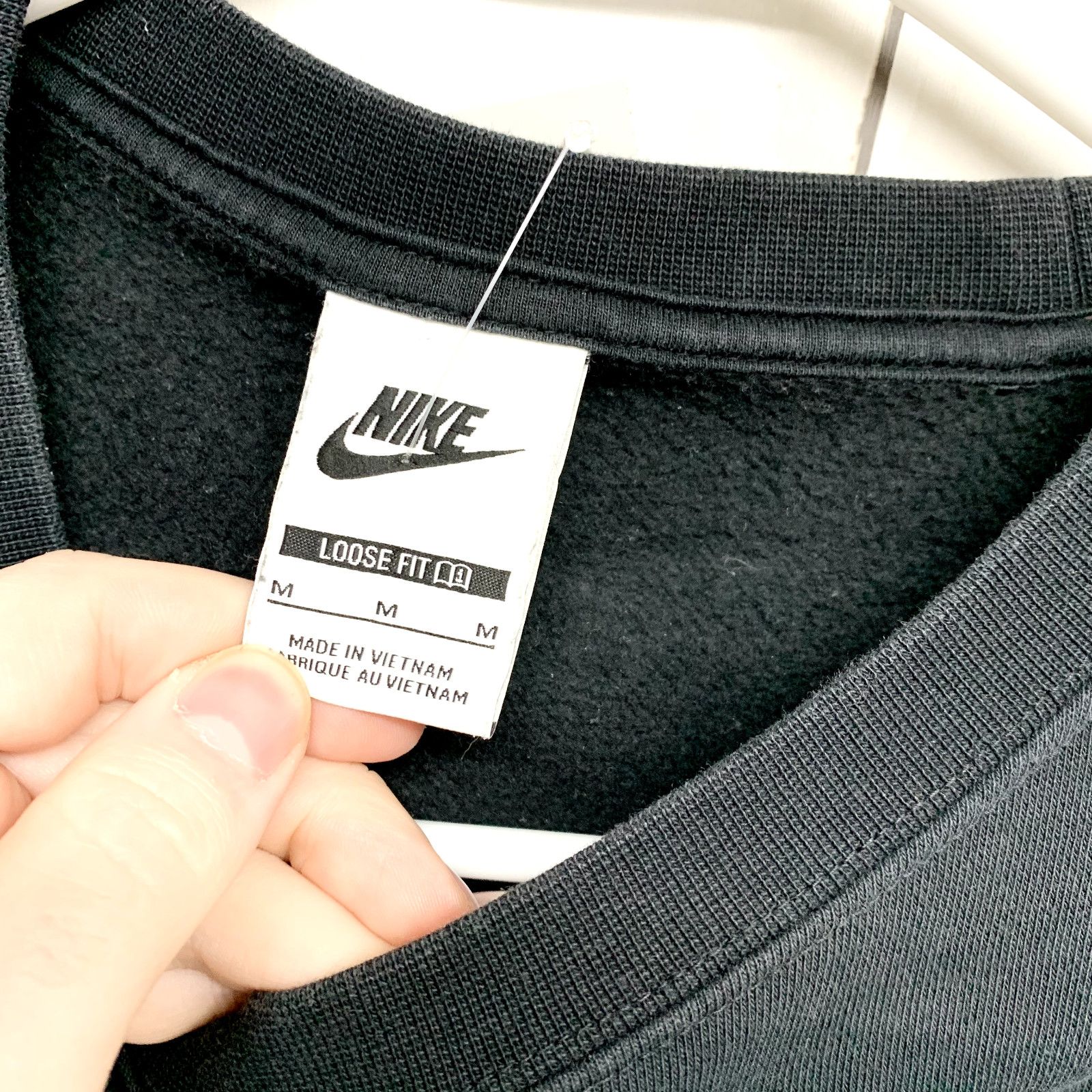 Nike Nike Sweater MD Black Long Sleeve Snatched Waisted Graphic Size M / US 6-8 / IT 42-44 - 3 Thumbnail