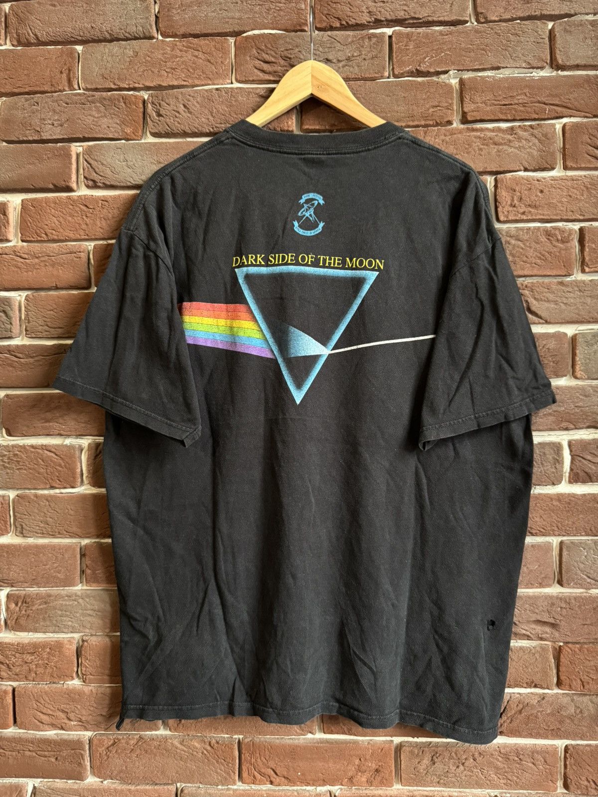Band Tees 00s Pink Floyd Dark side moon Rock Band Tour Tshirt Hype XL Size US XL / EU 56 / 4 - 2 Thumbnail