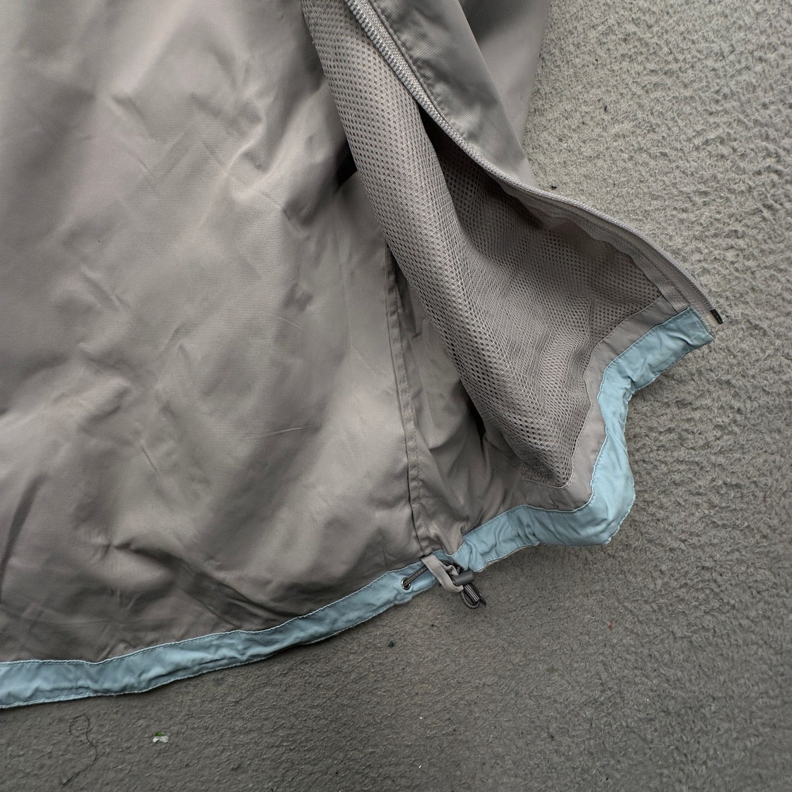 The North Face The North Face Windbreaker Jacket Womens XL Full Zip Hooded Size XL / US 12-14 / IT 48-50 - 11 Thumbnail