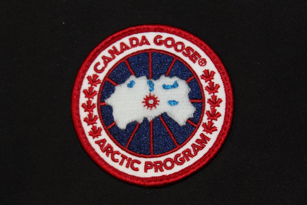 Canada Goose Women's Canada Goose Down Parka Jacket | Grailed