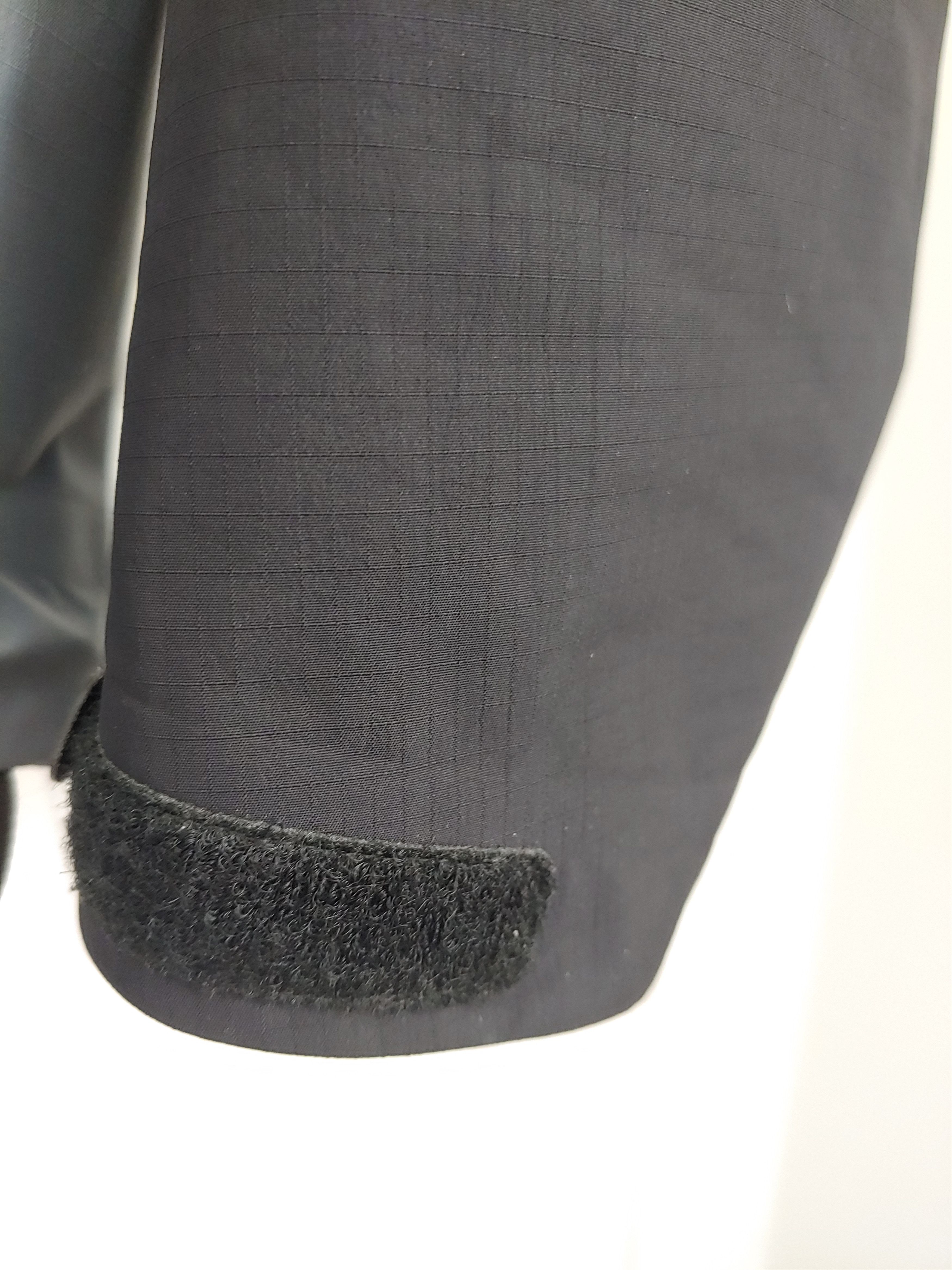 Arc'teryx Arcteryx x BEAMS Beta SL men's size medium Size US M / EU 48-50 / 2 - 7 Thumbnail