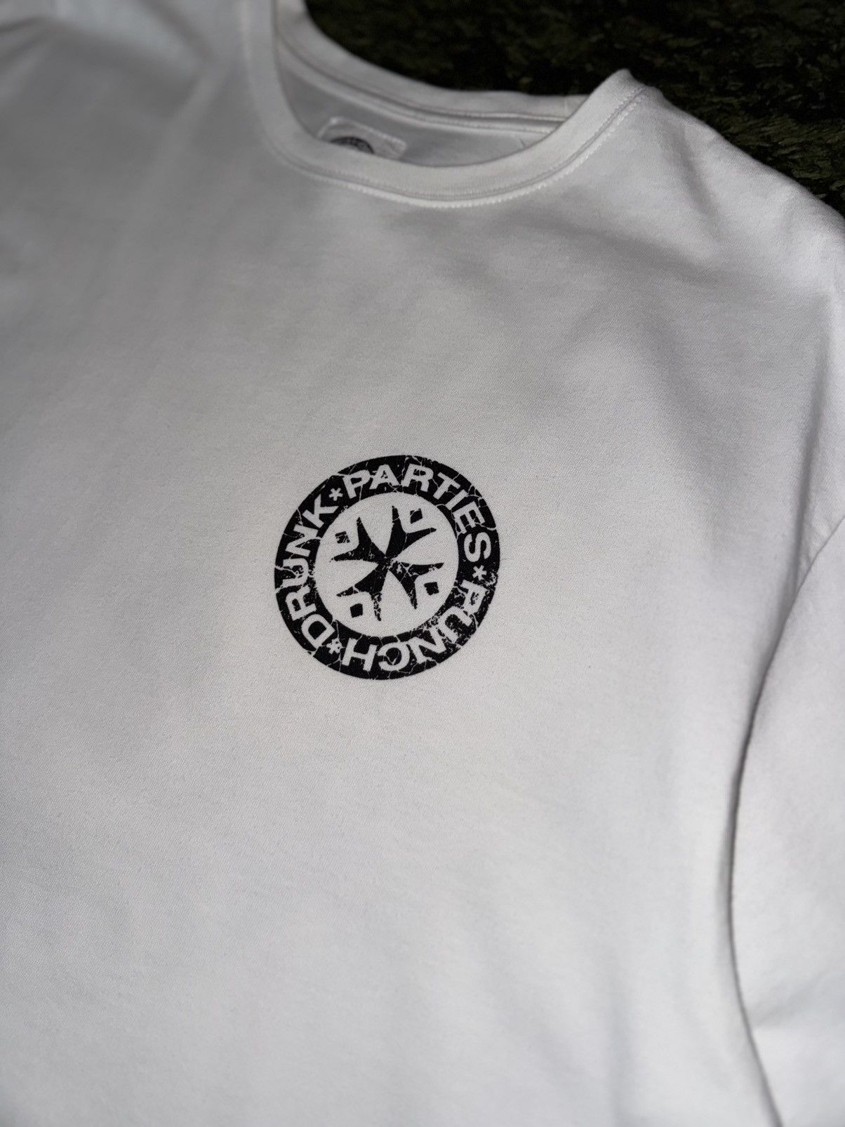 Japanese Brand [3] Punch Drunk Parties Single Stitch Logo T-Shirt White Size US XL / EU 56 / 4 - 2 Thumbnail