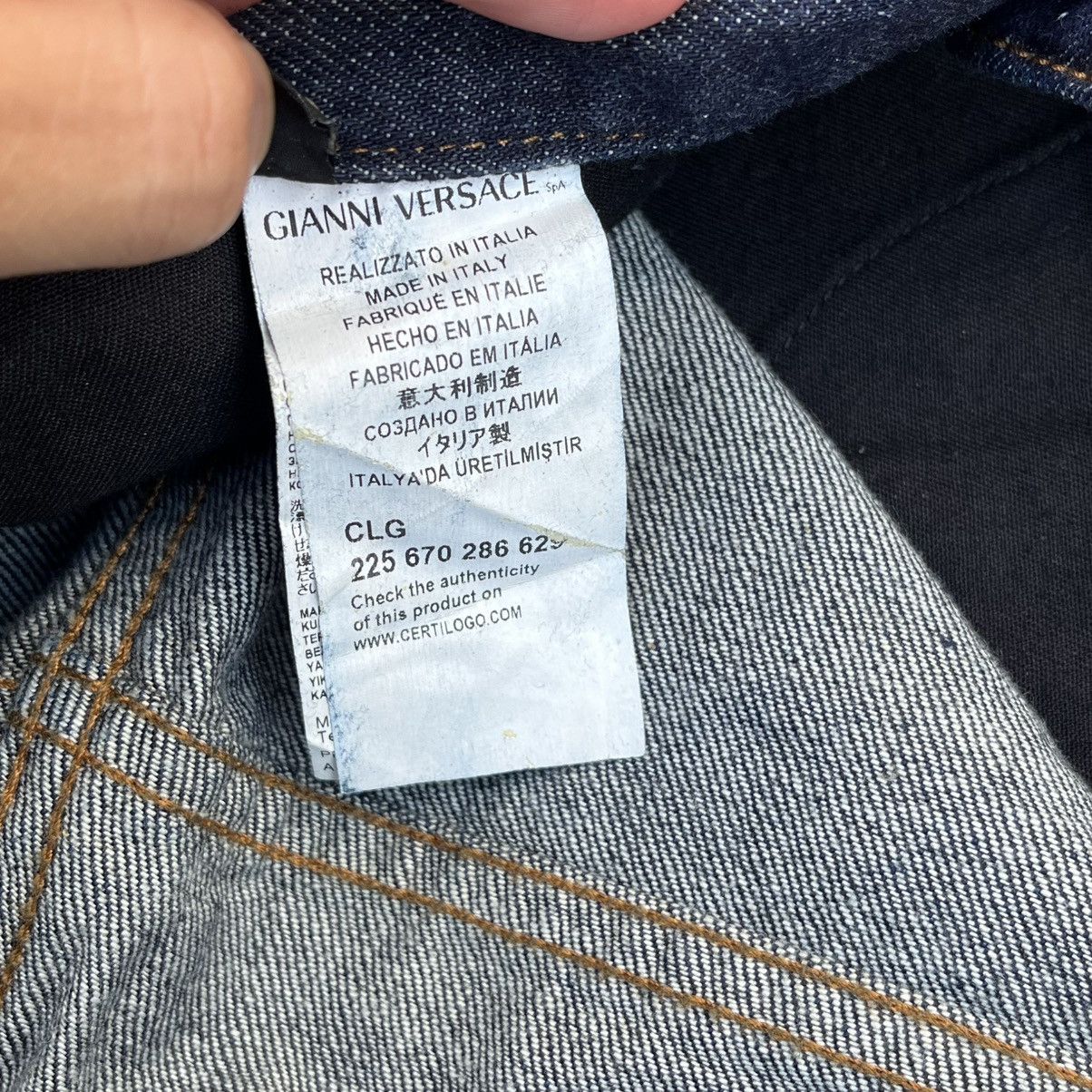 Versace VERSACE PAINTED DENIM JEANS Size US 30 / EU 46 - 8 Thumbnail
