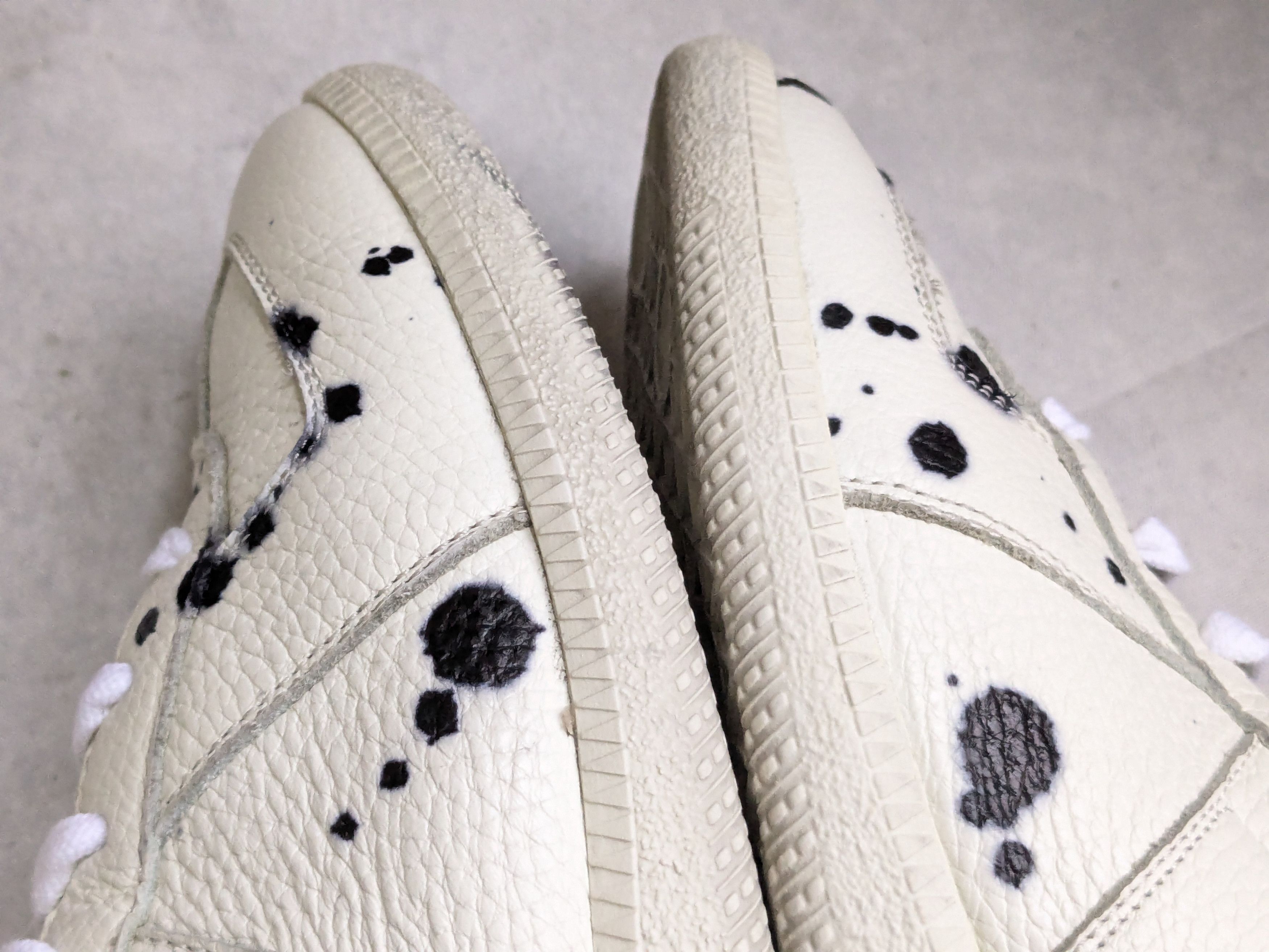 Maison Margiela Maison Margiela GAT Replica White Black 9 39 Low Size US 9 / IT 39 - 11 Thumbnail