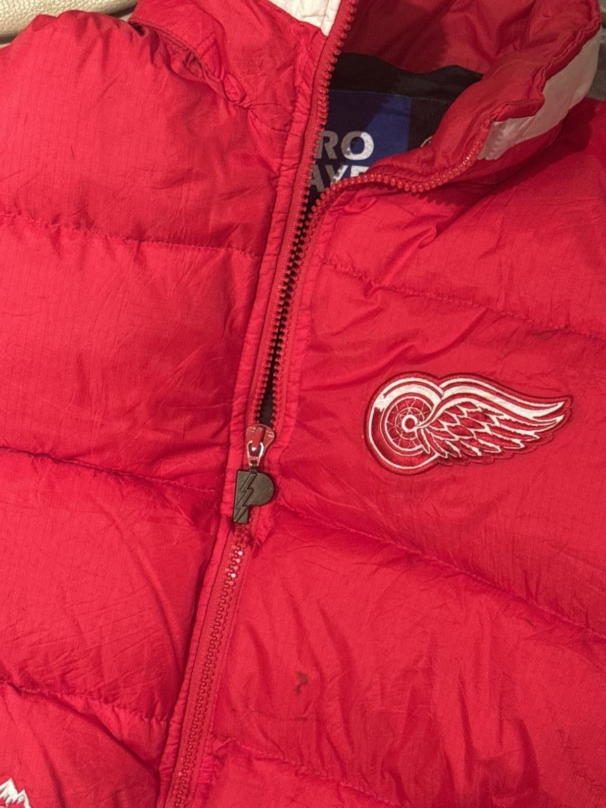 NHL NHL licensed Pro Player Red Wings puffer jacket Size US L / EU 52-54 / 3 - 5 Thumbnail