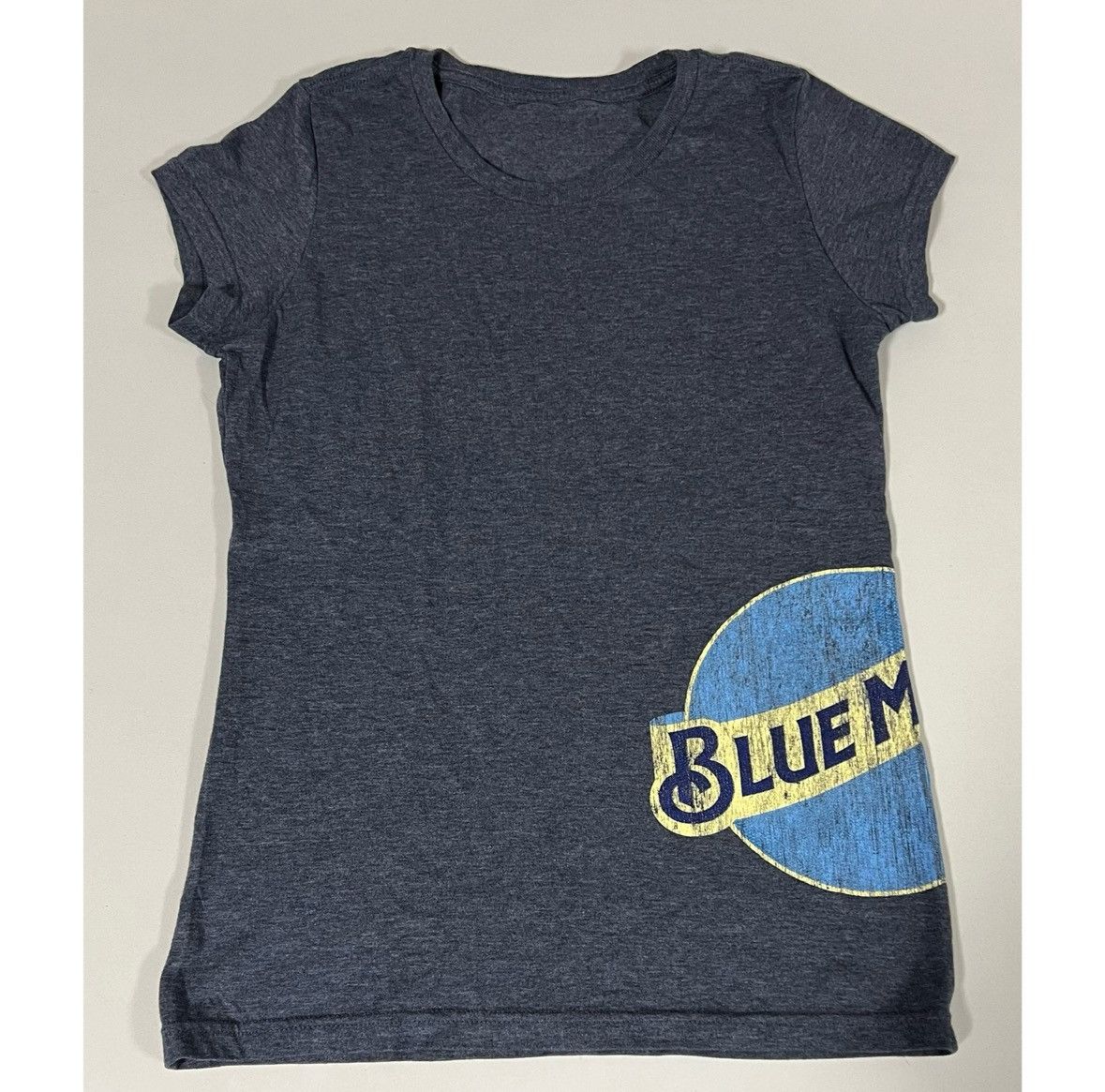 Vintage Blue ‘Blue Moon’ Logo Graphic Crewneck T-Shirt Tee Size S 🍺✨ Size US S / EU 44-46 / 1 - 1 Thumbnail