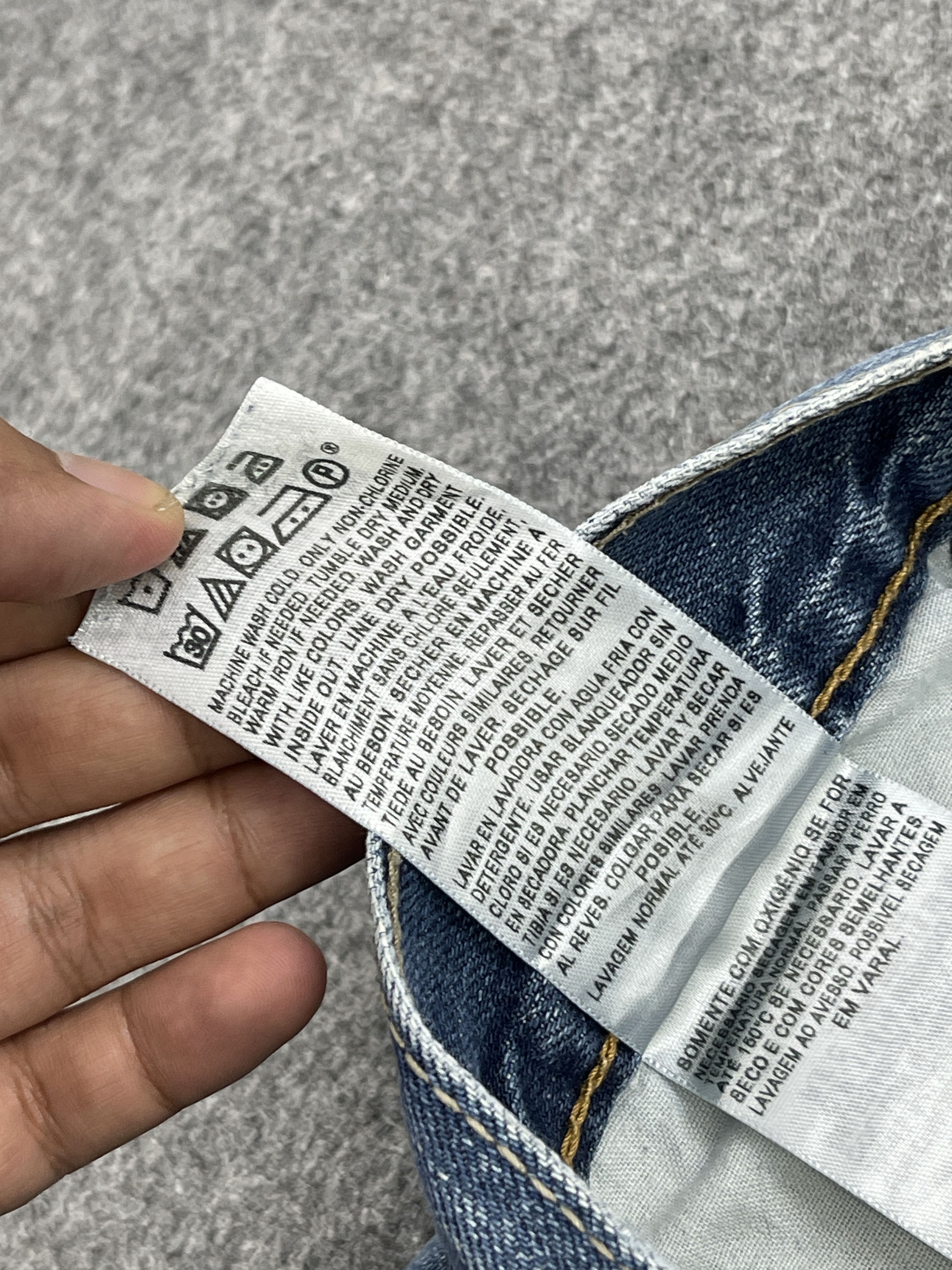 Levi's Vintage Sun Faded Straight Fit Levis 505 Jeans DP2492 Size US 39 - 9 Thumbnail