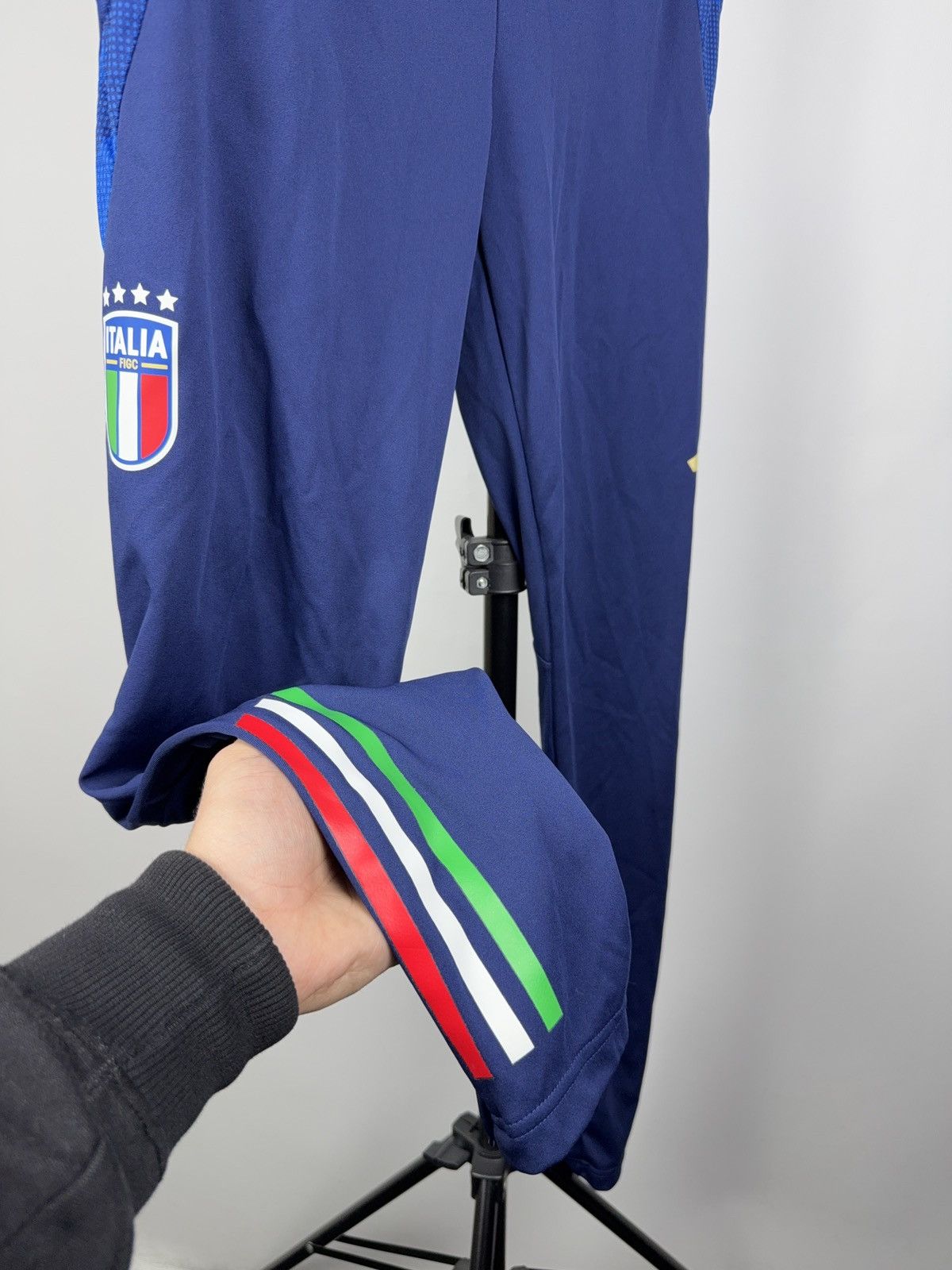 Adidas Adidas Italy FIGC Aeroready Slim Fit Track Pants Small size Size US 30 / EU 46 - 6 Thumbnail