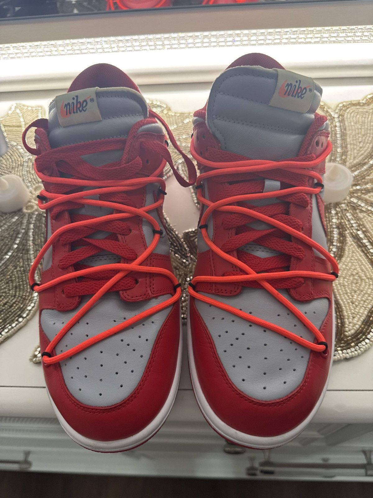 Nike × Off-White Off-White x Dunk Low ‘University Red’ Size US 11 / EU 44 - 8 Thumbnail