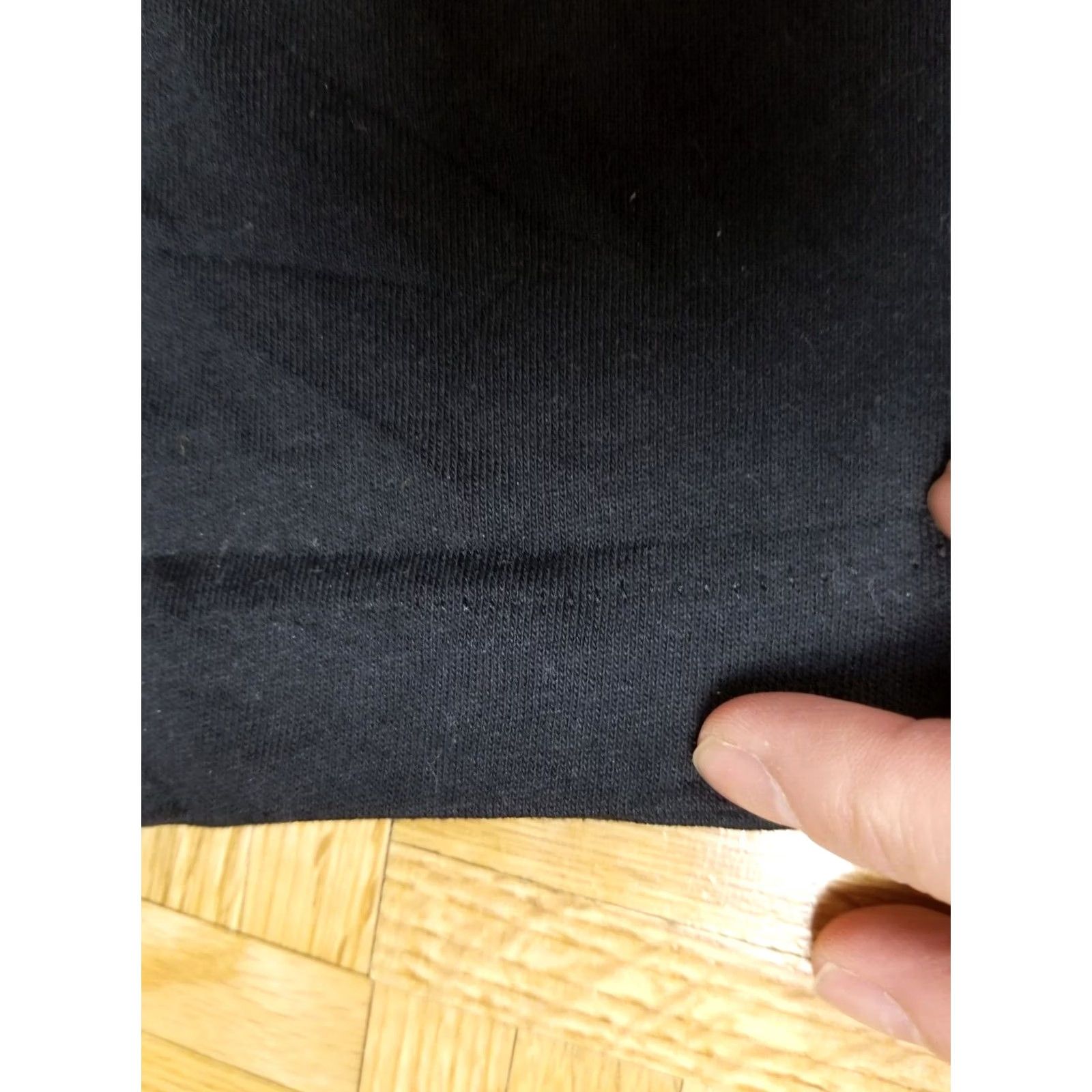 Vintage VINTAGE 1990 DETROIT PISTONS BAD BOYS FAN BLACK T-SHIRT SZ LARGE DETROIT PISTONS T-SHIRT Mens Large Black Vintage 1990s Basketball Fan Heat Retro USA Size US L / EU 52-54 / 3 - 5 Thumbnail