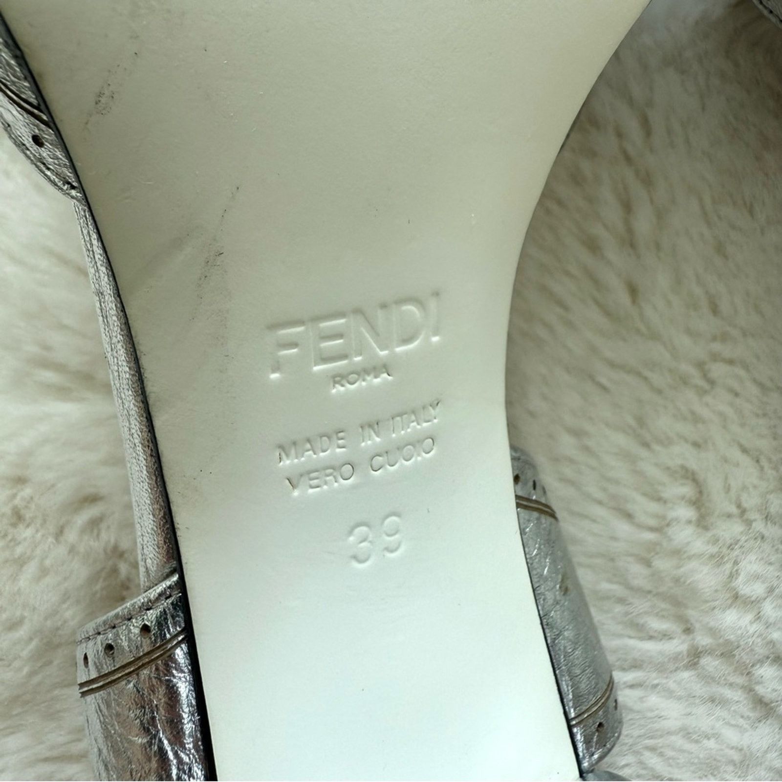 Fendi Fendi women metallic sandals size 39 EU or 9 US Authentic Size US 9 / IT 39 - 6 Thumbnail
