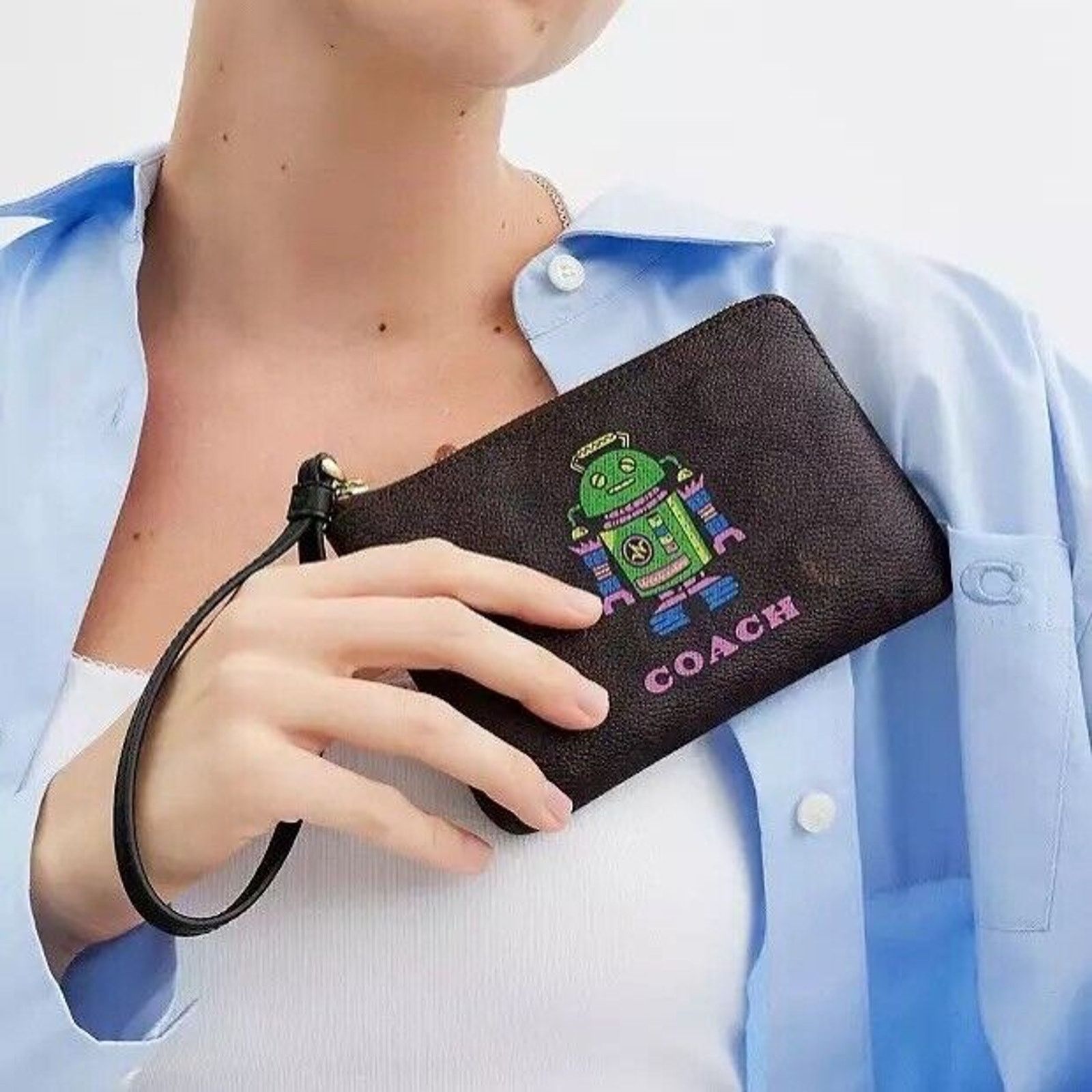 Coach NWT Coach CW868 Corner Zip Wristlet Canvas Leather Robot Size ONE SIZE - 1 Thumbnail