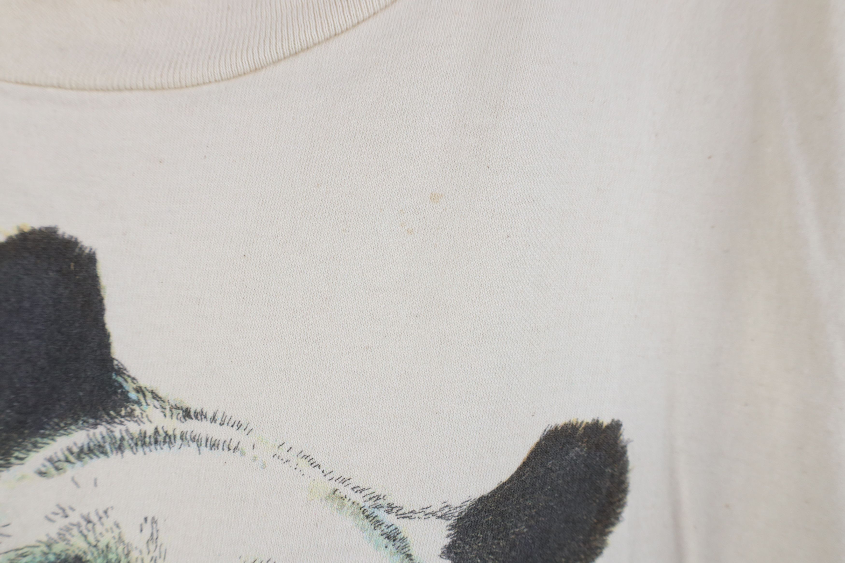 Vintage Vintage 90s Streetwear Species Panda Bear T-Shirt USA Size US XXL / EU 58 / 5 - 7 Thumbnail