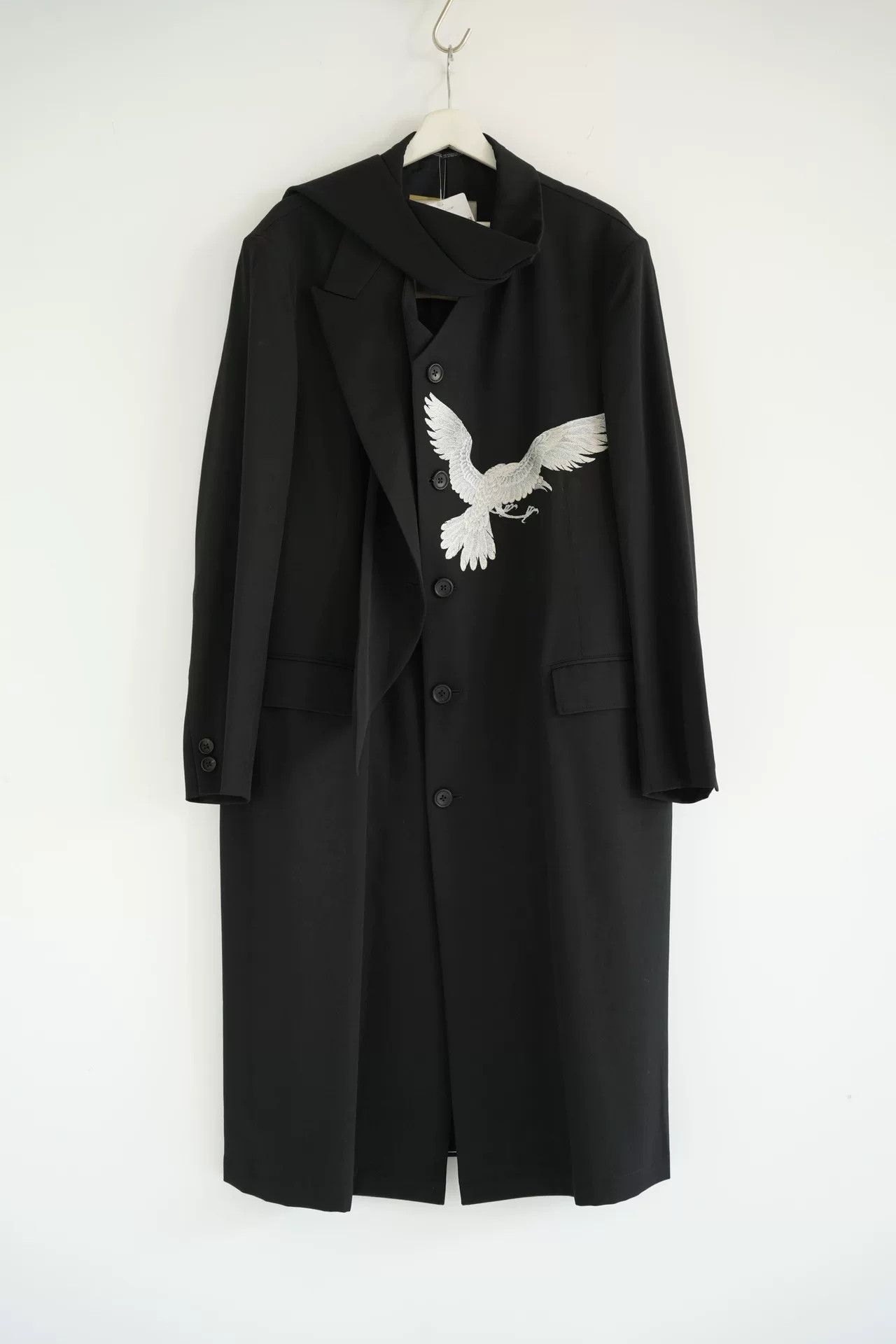 Yohji Yamamoto Yohji Yamamoto White Crow Embroidery Coat Size US M / EU 48-50 / 2 - 1 Thumbnail