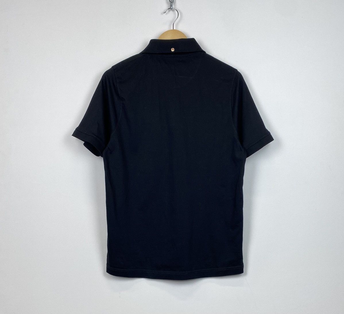 Mercedes-Benz Vodafone McLaren Mercedes Polo Buttons Shirt Size M Black Size US M / EU 48-50 / 2 - 10 Thumbnail