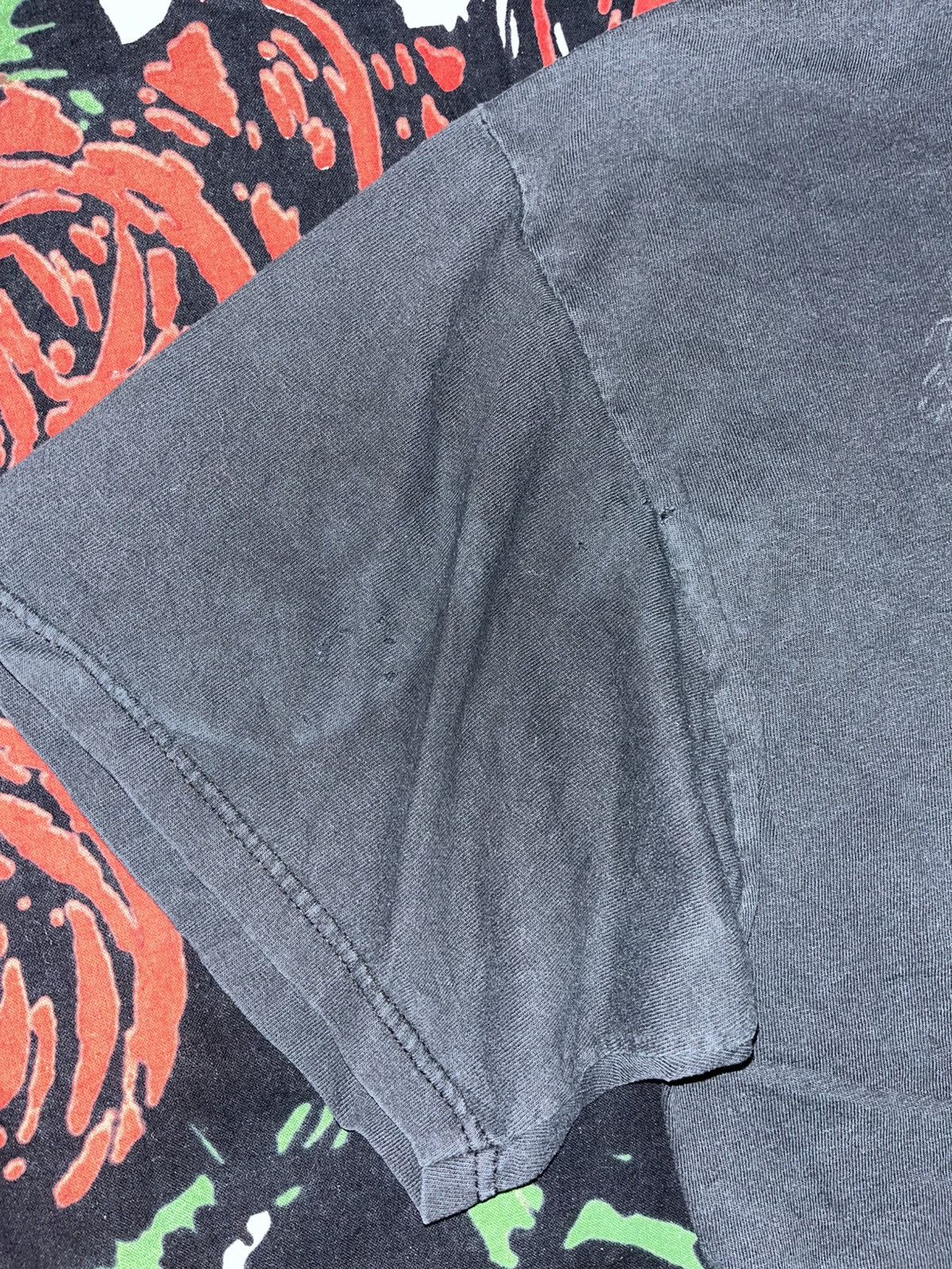 If Six Was Nine Crazy Y2K Faded Thrashed ERD Grunge Skater Skull Pile Tee Size US XL / EU 56 / 4 - 3 Thumbnail
