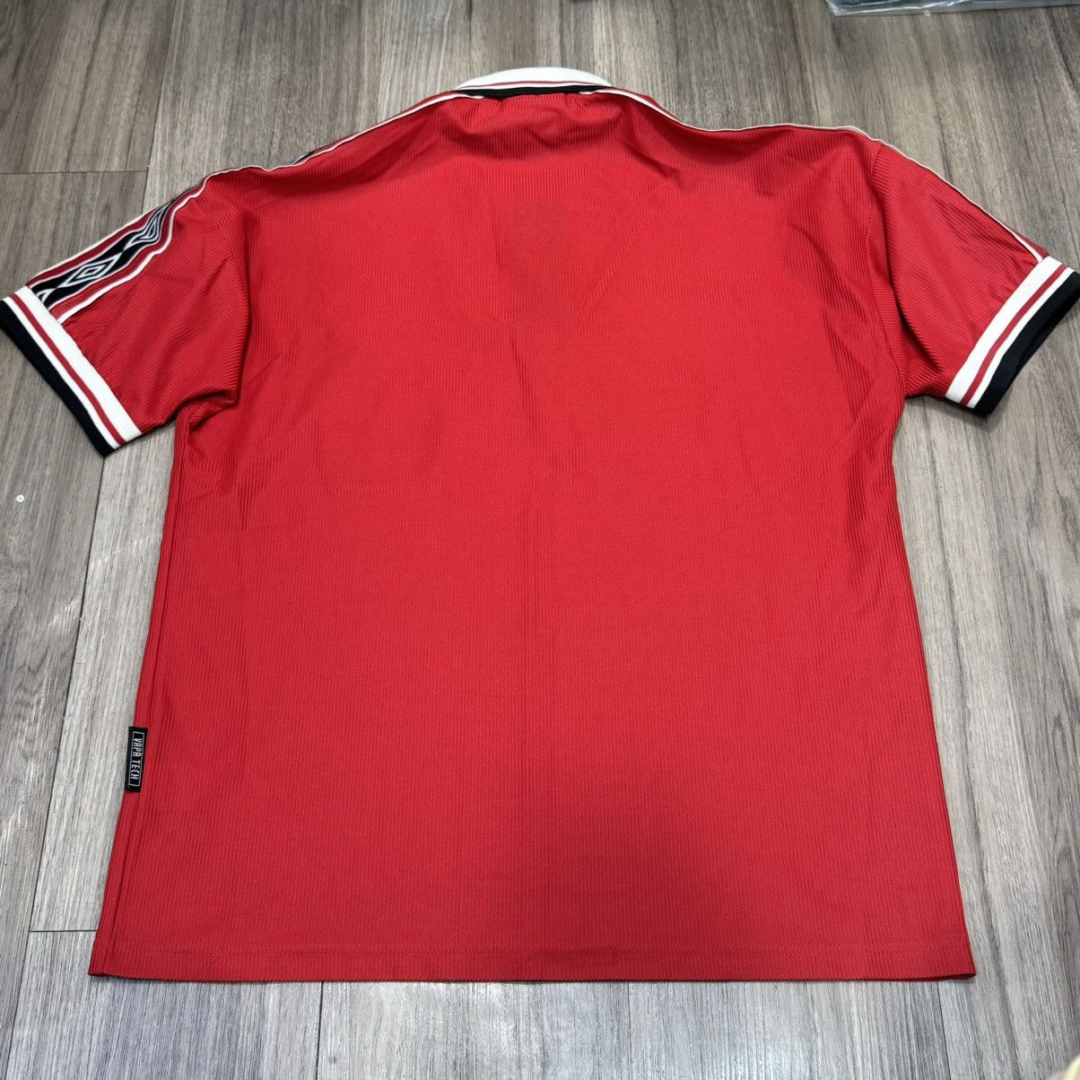 Umbro Manchester united 98/00 home shirt Size US M / EU 48-50 / 2 - 2 Thumbnail