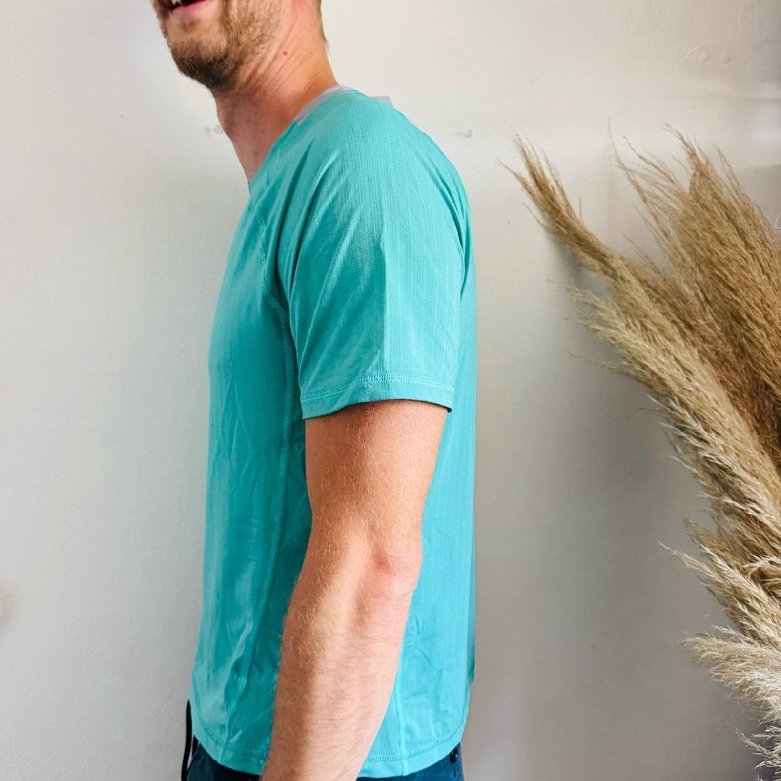 Lululemon MENS LULULEMON Aqua Blue Mint Green Gym Active Tee Shirt Top Size US S / EU 44-46 / 1 - 3 Thumbnail