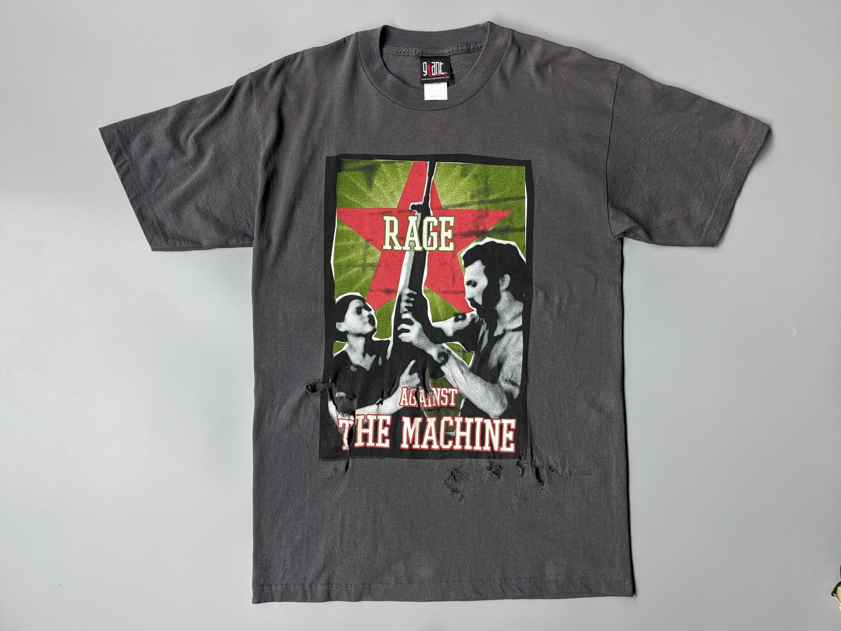 Rage Against The Machine Vintage 2000 Rage Againt The Machine distressed shirt Size US M / EU 48-50 / 2 - 1 Thumbnail