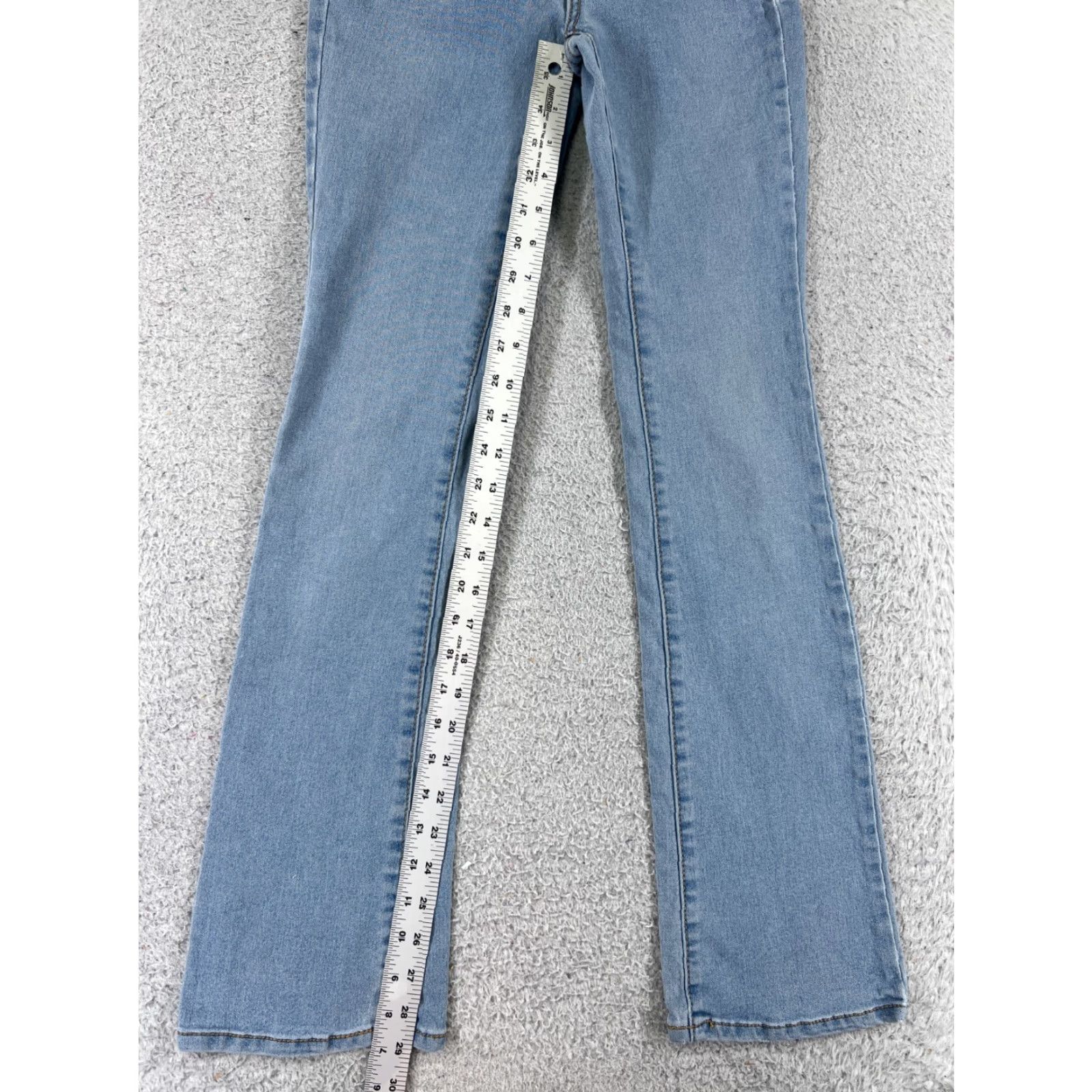 Vintage No Boundaries Jeans Juniors 1 Blue Denim Bootcut Light Wash 5-Pocket Embroidered Stretch Regular Cotton Blend Women's Jeans (Low Rise) - 29in Inseam Size 25" / US 0 / IT 36 - 7 Thumbnail