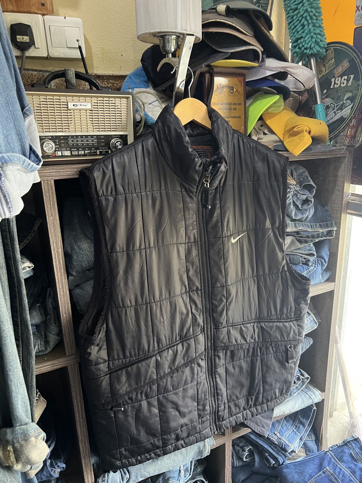 Nike ACG 🔥Vintage Nike ACG Primaloft Quilted Vest Size US L / EU 52-54 / 3 - 4 Thumbnail