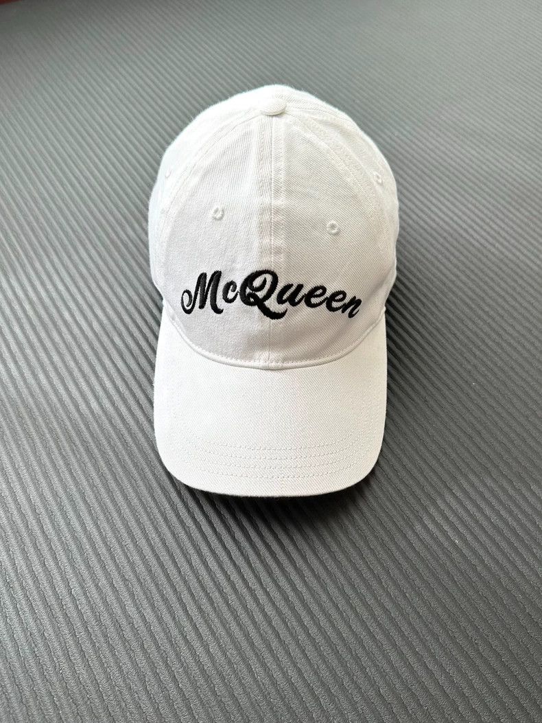 Alexander McQueen Alexander Mcqueen SizeM Sewing hats Size ONE SIZE - 2 Thumbnail