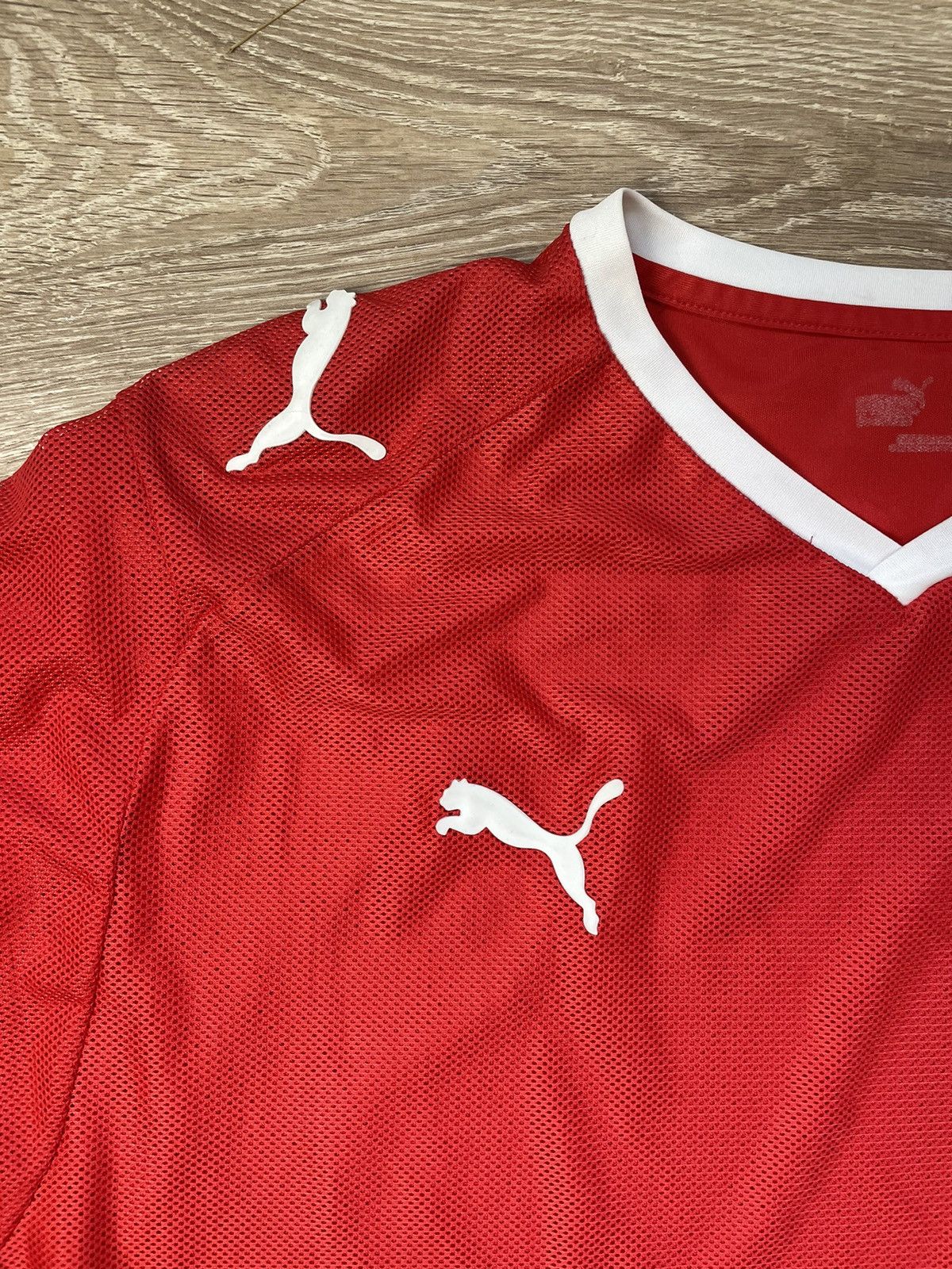 Puma Puma Switzerland 2008-2010 Home shirt football jersey Size US L / EU 52-54 / 3 - 4 Thumbnail