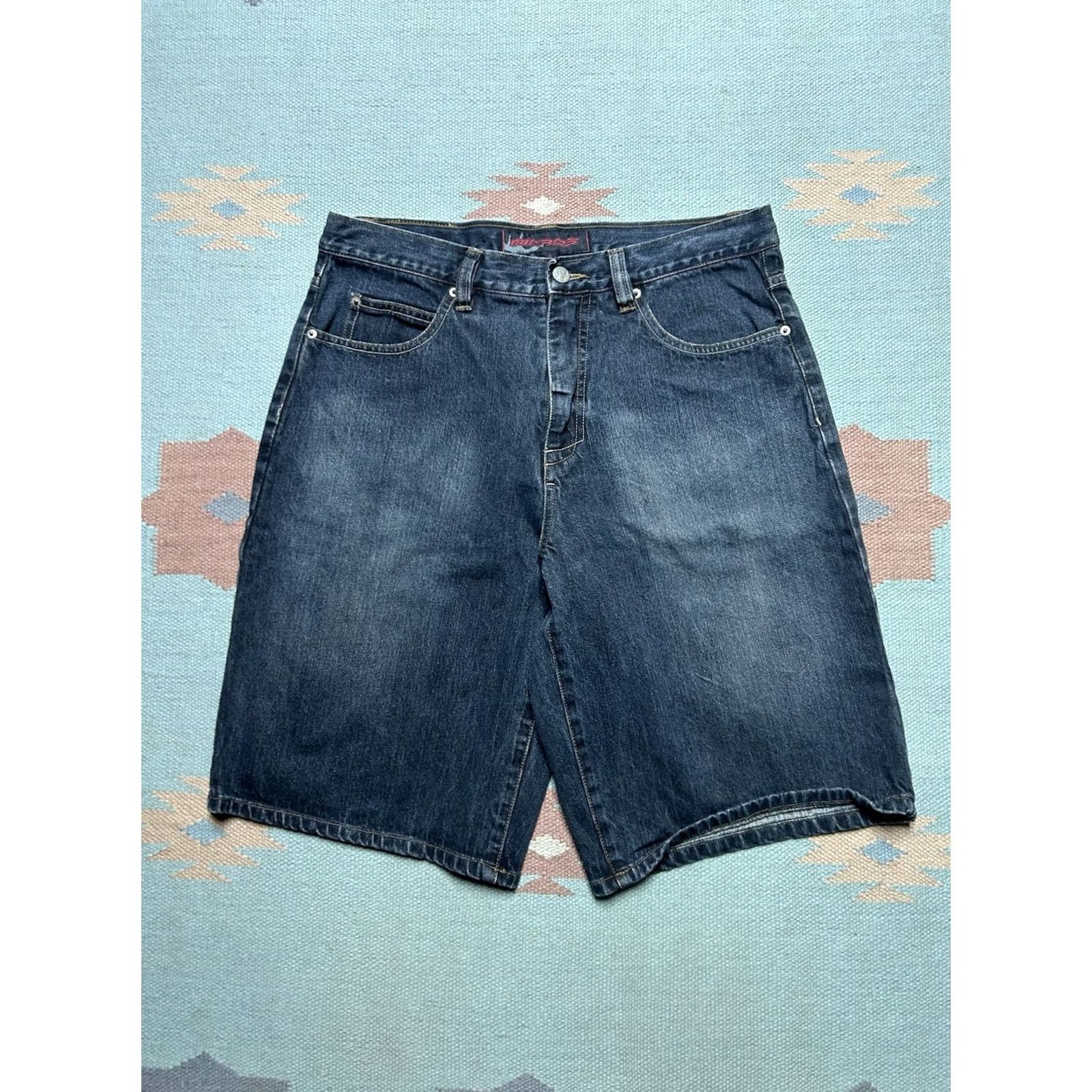 Vintage VINTAGE baggy jeans shorts jorts embroidered wide leg dark wash 33 blue Mens 33 Inseam 12” 21.5” 11.5” Size US 33 - 4 Thumbnail