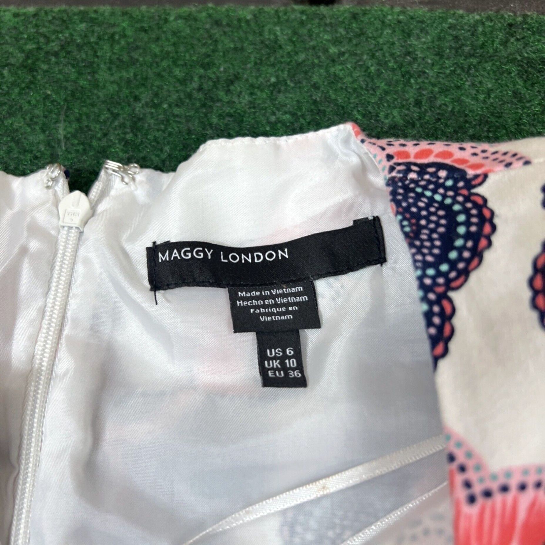 MAGGY LONDON Maggy London Nicolette Midi Dress Floral Paisley Sleeveless Preppy Size 6 Size M / US 6-8 / IT 42-44 - 5 Thumbnail