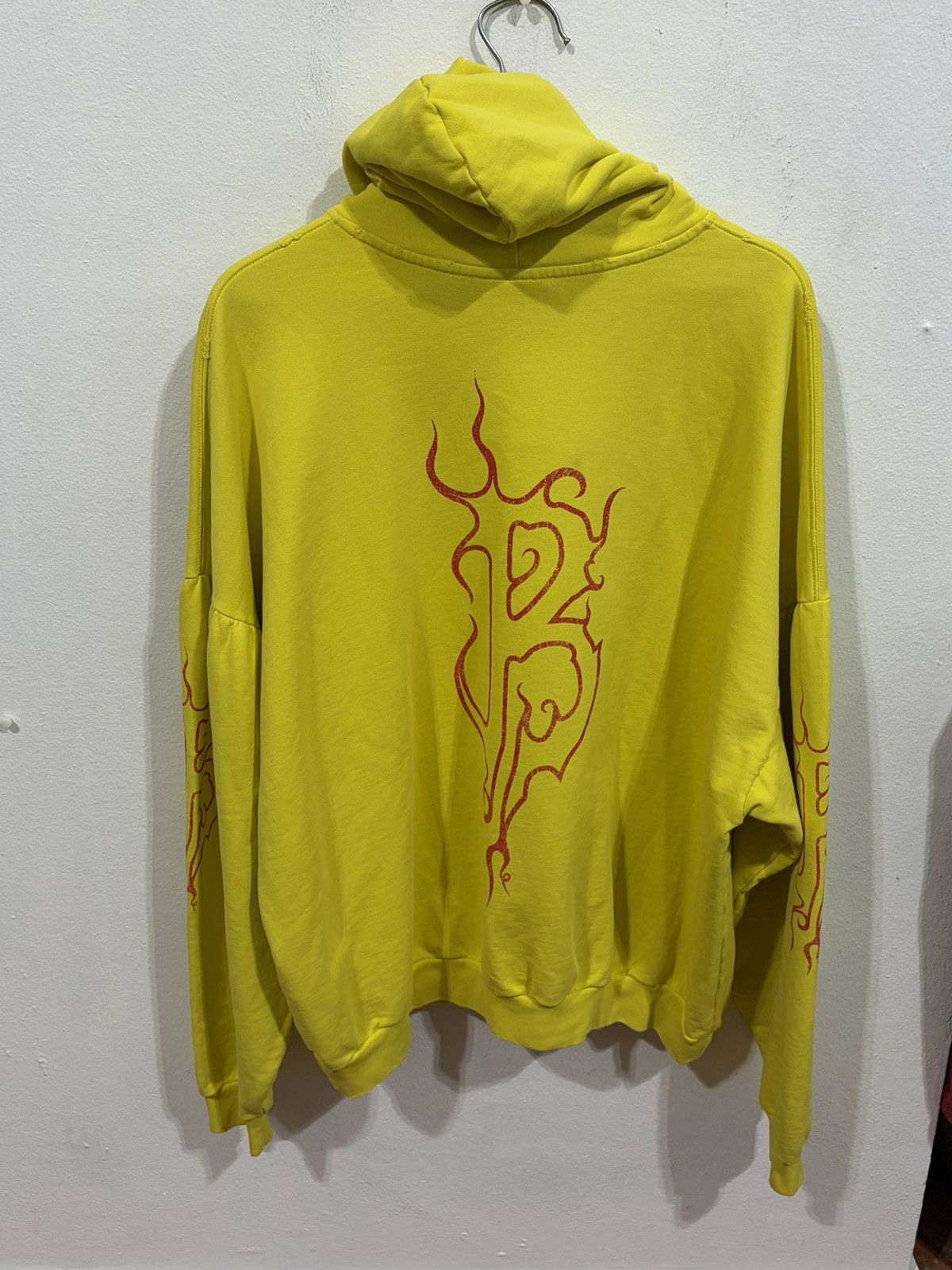 Balenciaga Balenciaga Dark Wave Yellow Hoodie Size US L / EU 52-54 / 3 - 8 Thumbnail
