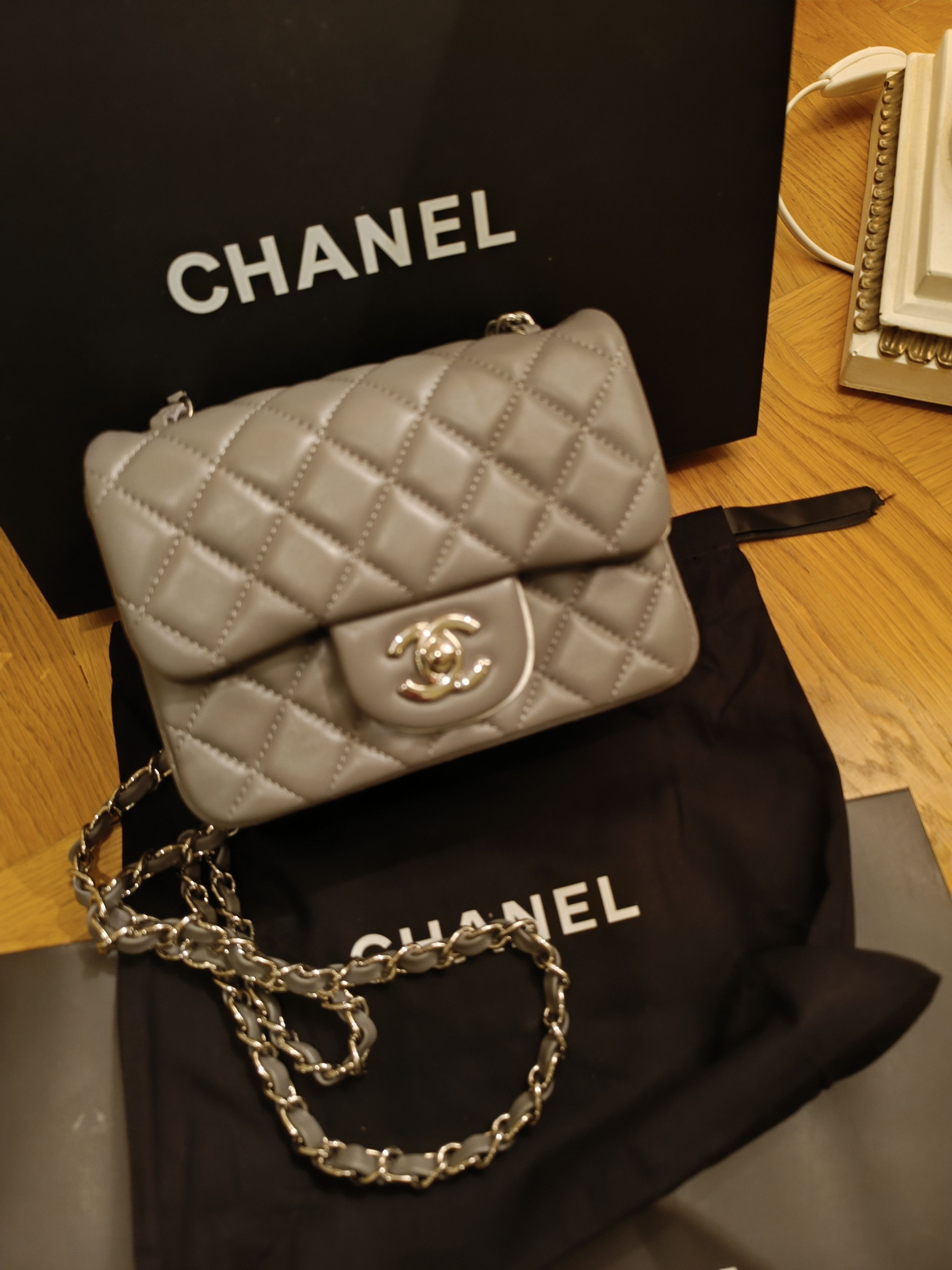 Chanel Chanel mini flap bag Grey Lambskin Size ONE SIZE - 2 Thumbnail