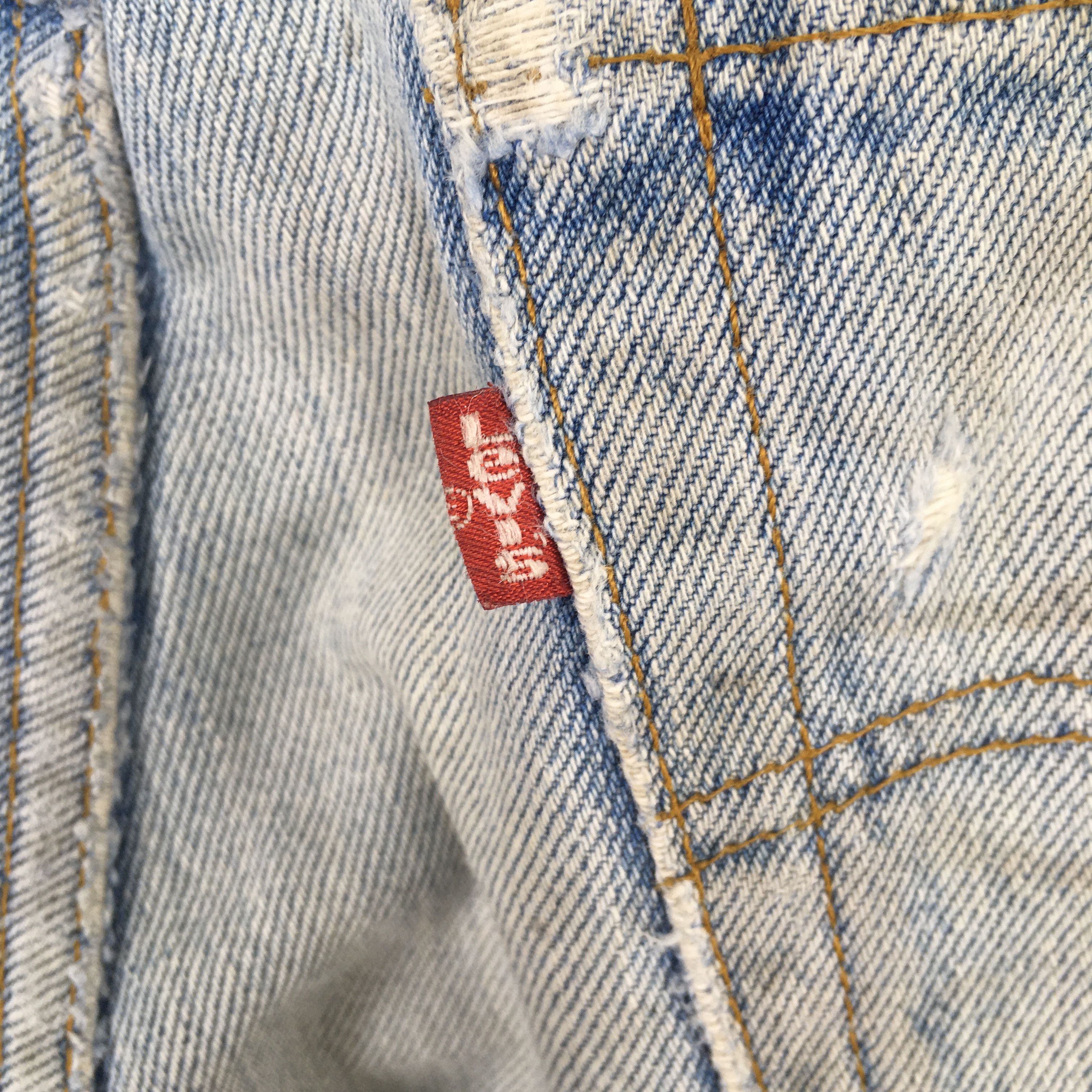 Levi's Size 30x28.5 Vintage 90s Levi's 501 Faded Blue Jeans Size US 30 / EU 46 - 12 Thumbnail
