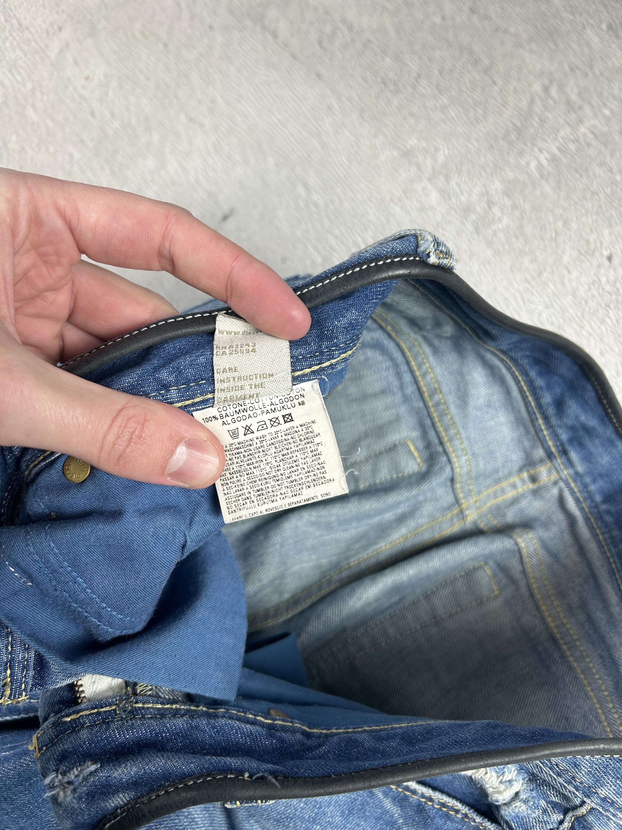 Diesel × Vintage Diesel Jeans Bebel Women Wash 0070Z Low Rise Straight Size 28" / US 6 / IT 42 - 9 Thumbnail