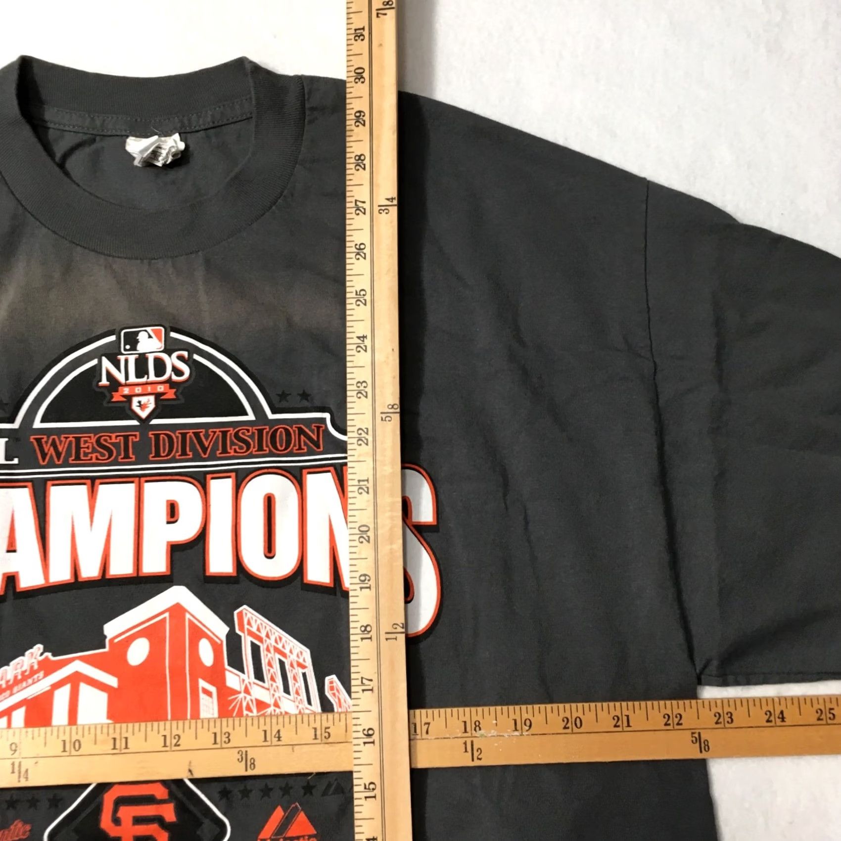 Champion New title: Shirt Men XL Black SF Giants 2010 NL West Champs - Cotton Size US XL / EU 56 / 4 - 4 Thumbnail