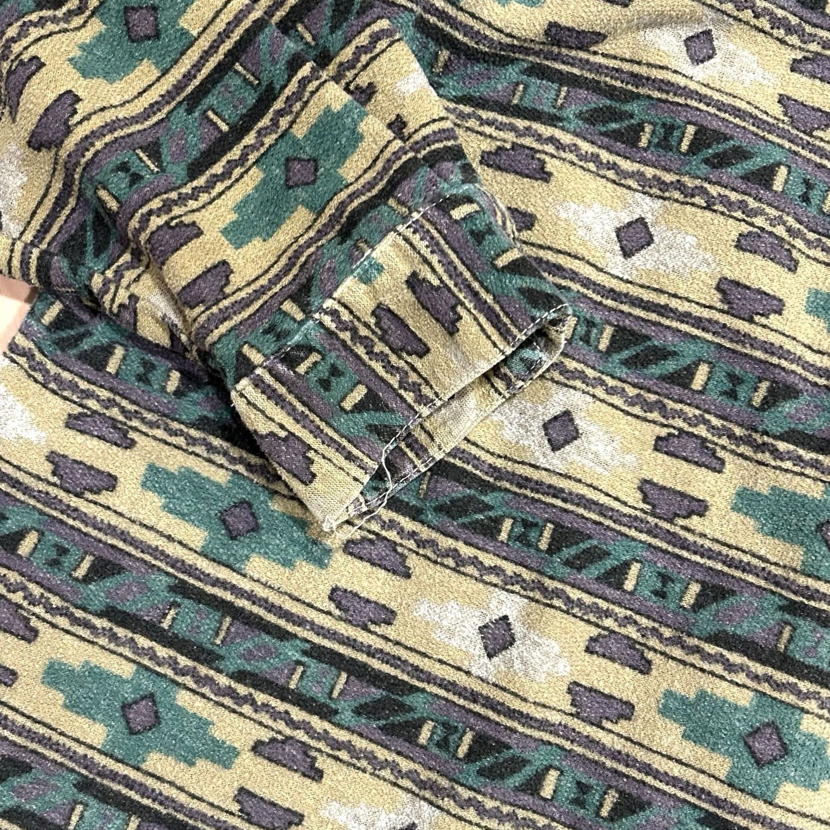 Gramicci VINTAGE Gramicci Button Up Shirt Men’s Large Southwestern Aztec USA Made Size US L / EU 52-54 / 3 - 3 Thumbnail