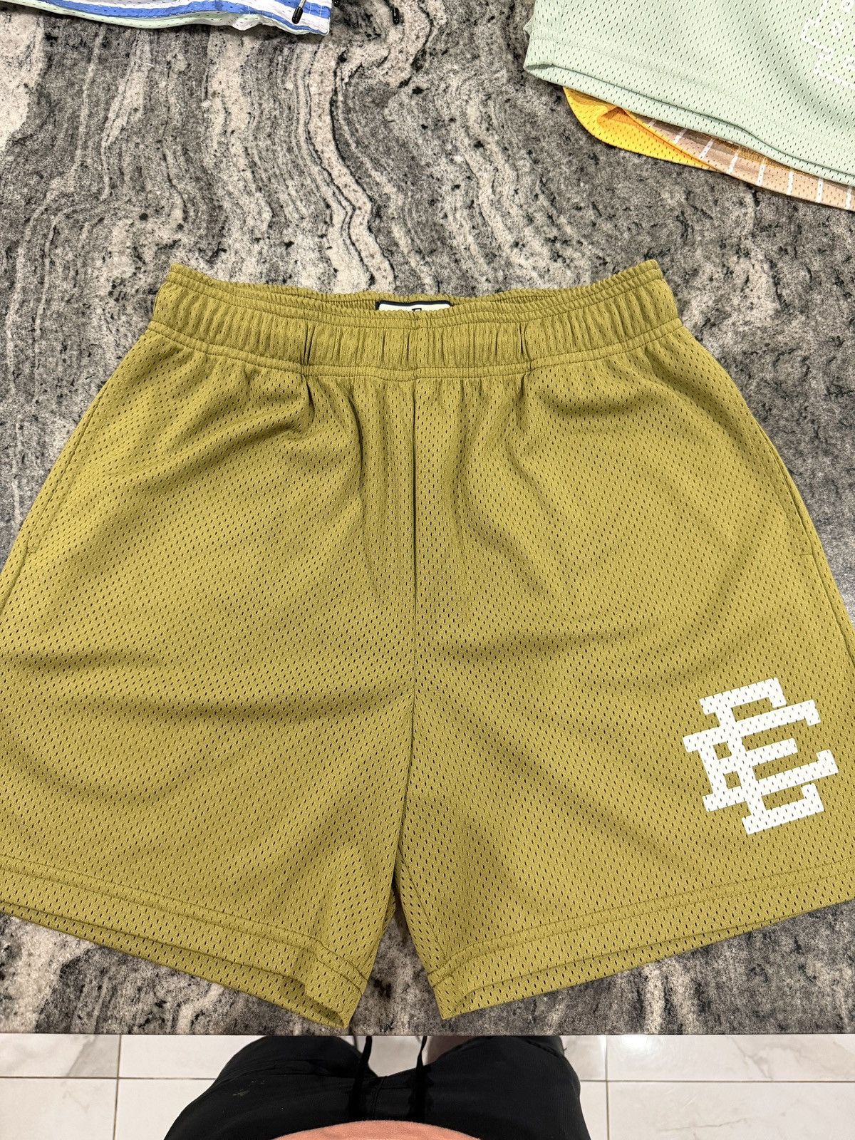 Eric Emanuel Eric Emanuel Moss Green shorts Size US 32 / EU 48 - 2 Thumbnail