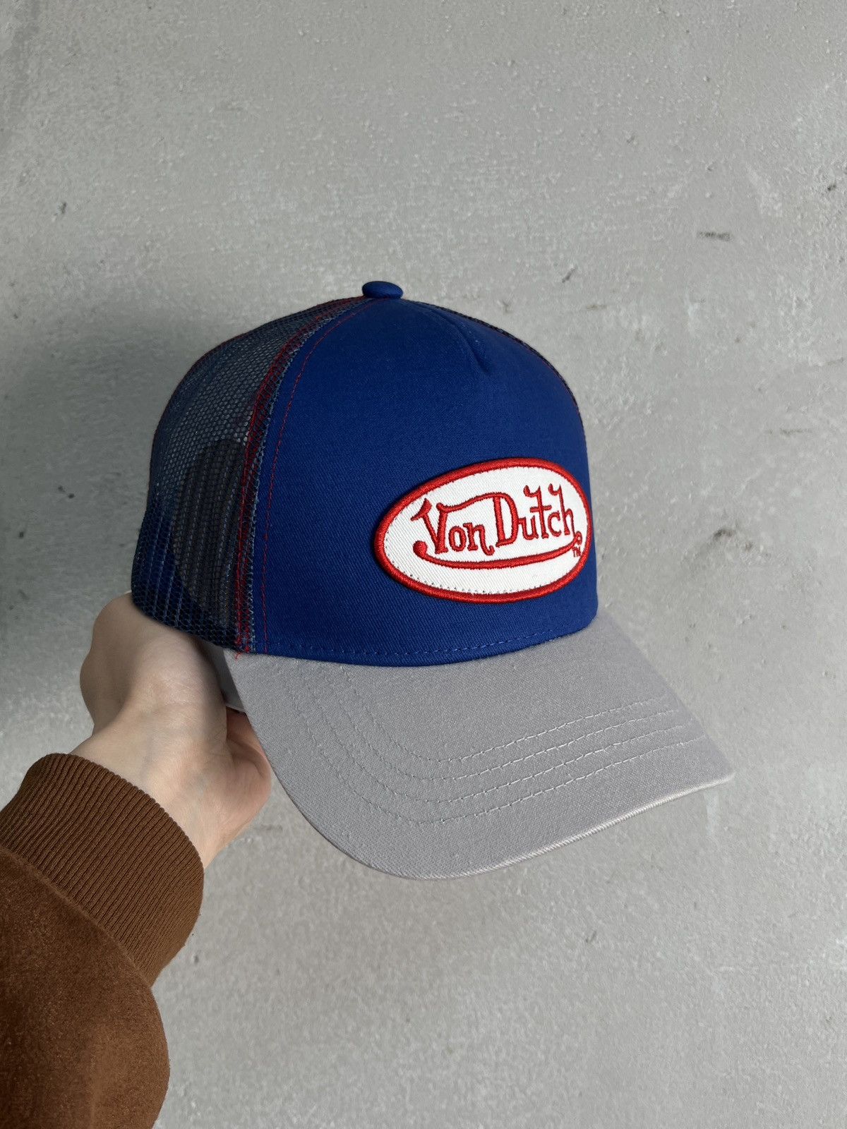 Von Dutch Deadstock Von Dutch Blue Trucker Hats Adjustable OS Size ONE SIZE - 1 Thumbnail