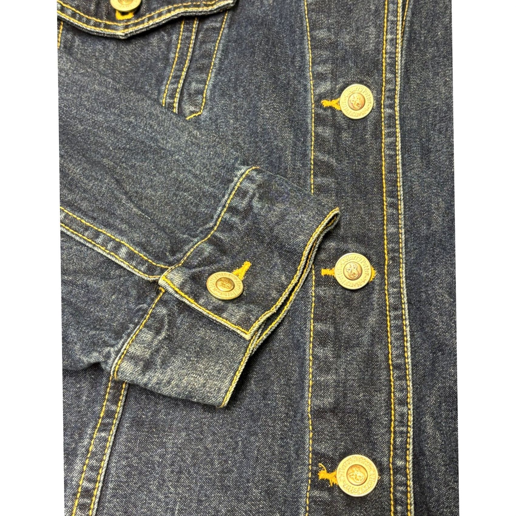 Vintage Harry Potter Gryffindor Denim Jacket Blue Cotton Large Cotton Button Embroidered Logo 90s Wizarding World Womens Jacket Size L / US 10 / IT 46 - 6 Thumbnail
